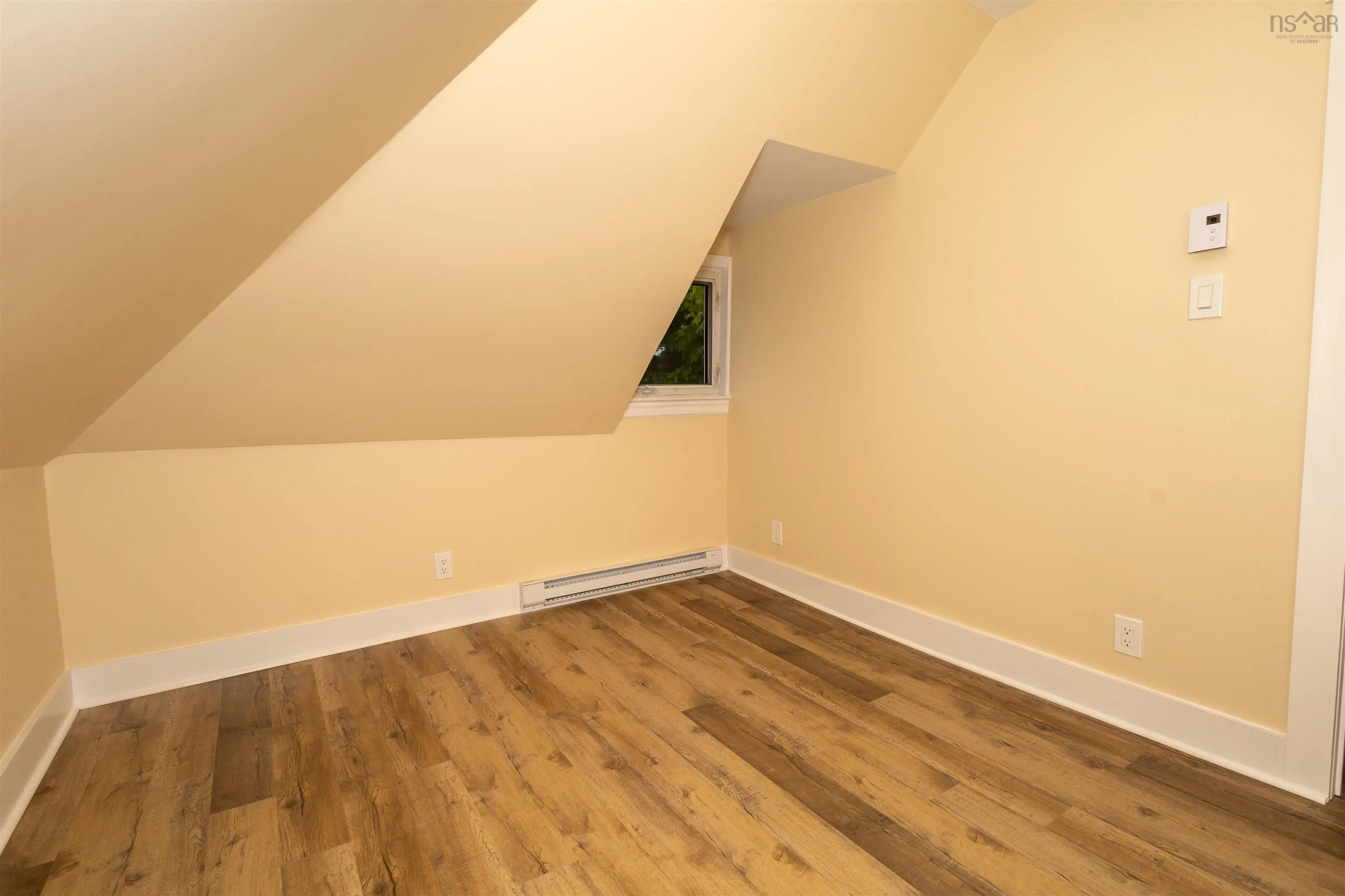 455 York Street, Glace Bay, NS B1A 2N4, 3 Bedrooms Bedrooms, ,1 BathroomBathrooms,Residential,For Sale,York,202521442