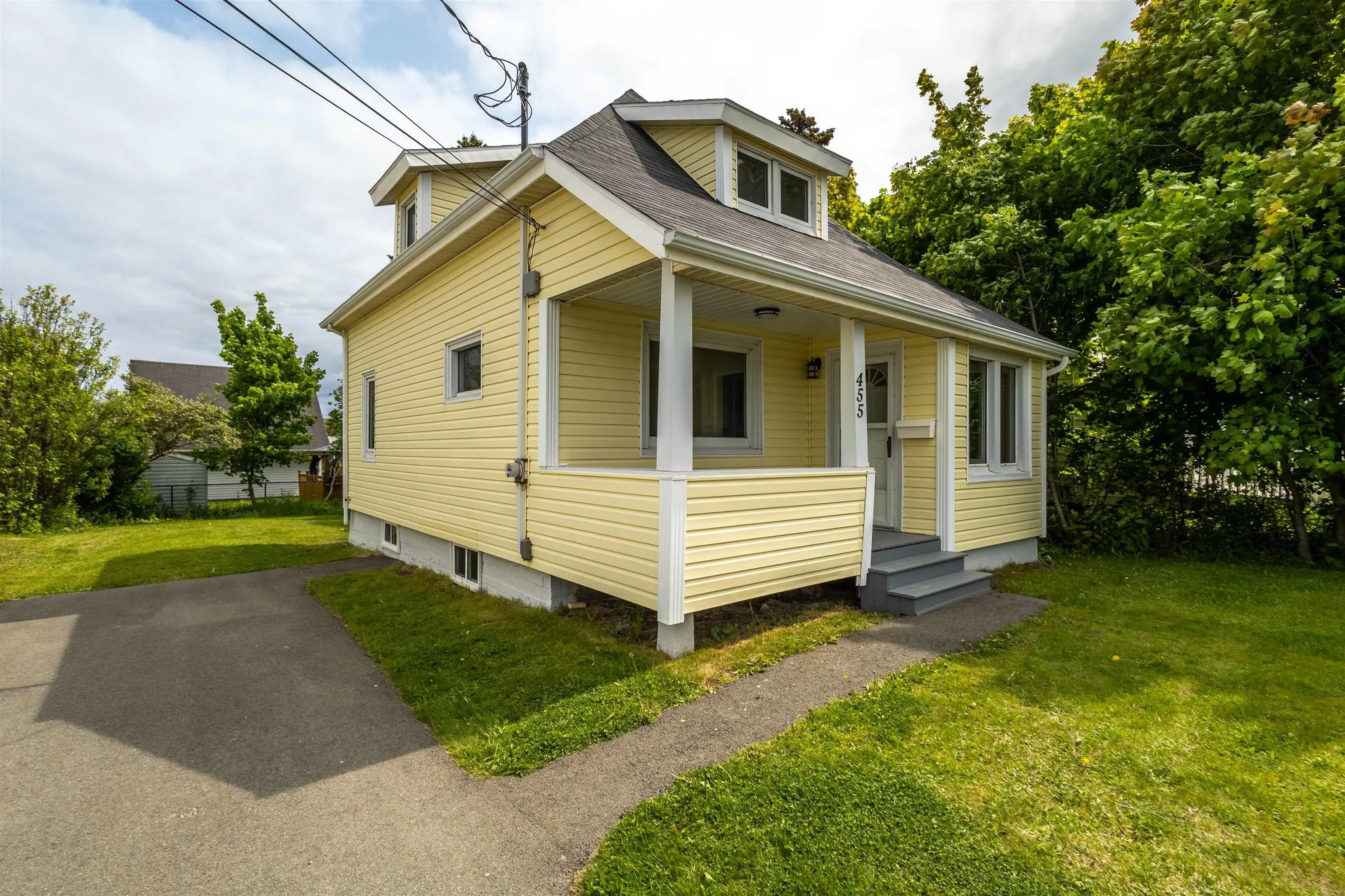 455 York Street, Glace Bay, NS B1A 2N4, 3 Bedrooms Bedrooms, ,1 BathroomBathrooms,Residential,For Sale,York,202521442