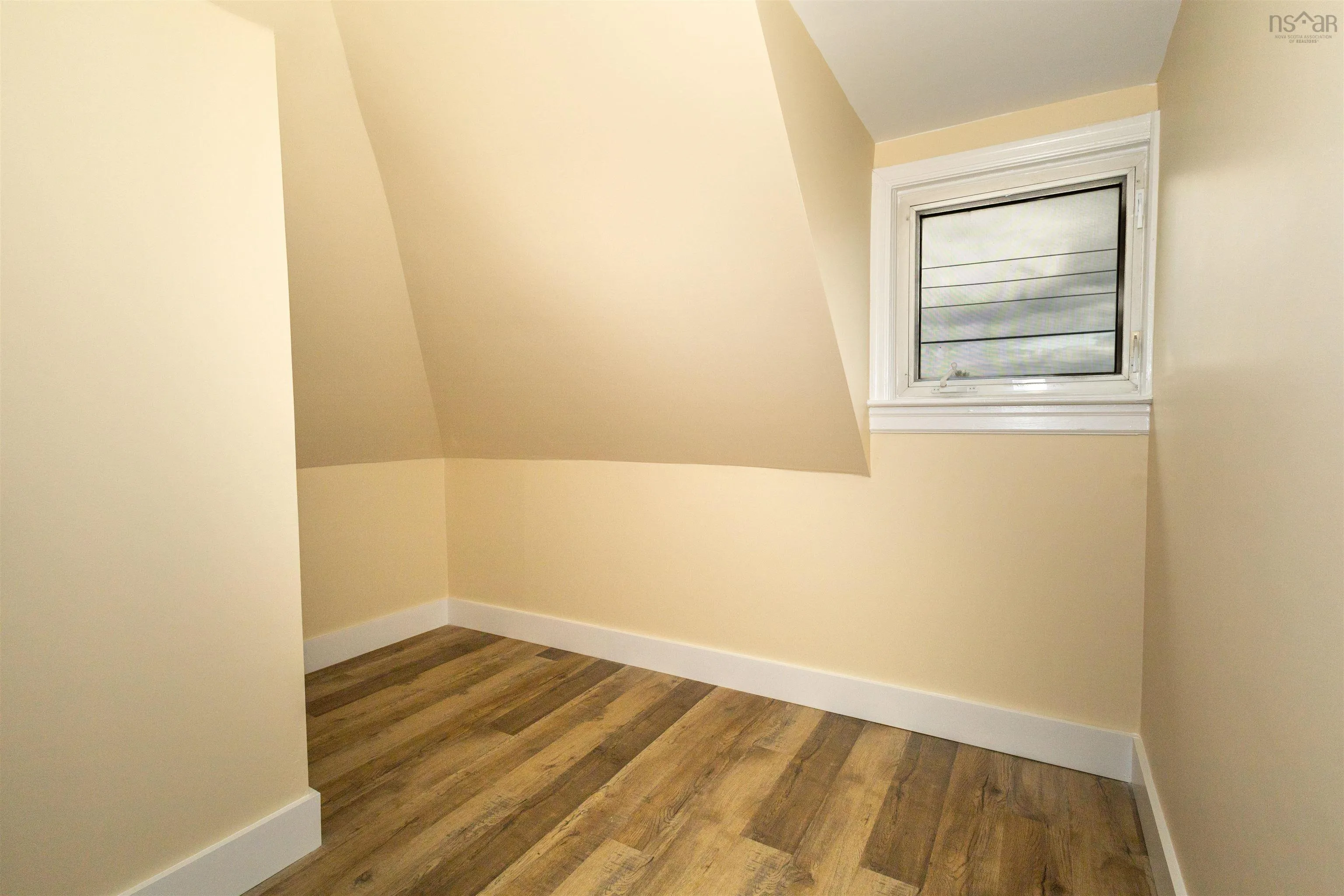 455 York Street, Glace Bay, NS B1A 2N4, 3 Bedrooms Bedrooms, ,1 BathroomBathrooms,Residential,For Sale,York,202521442