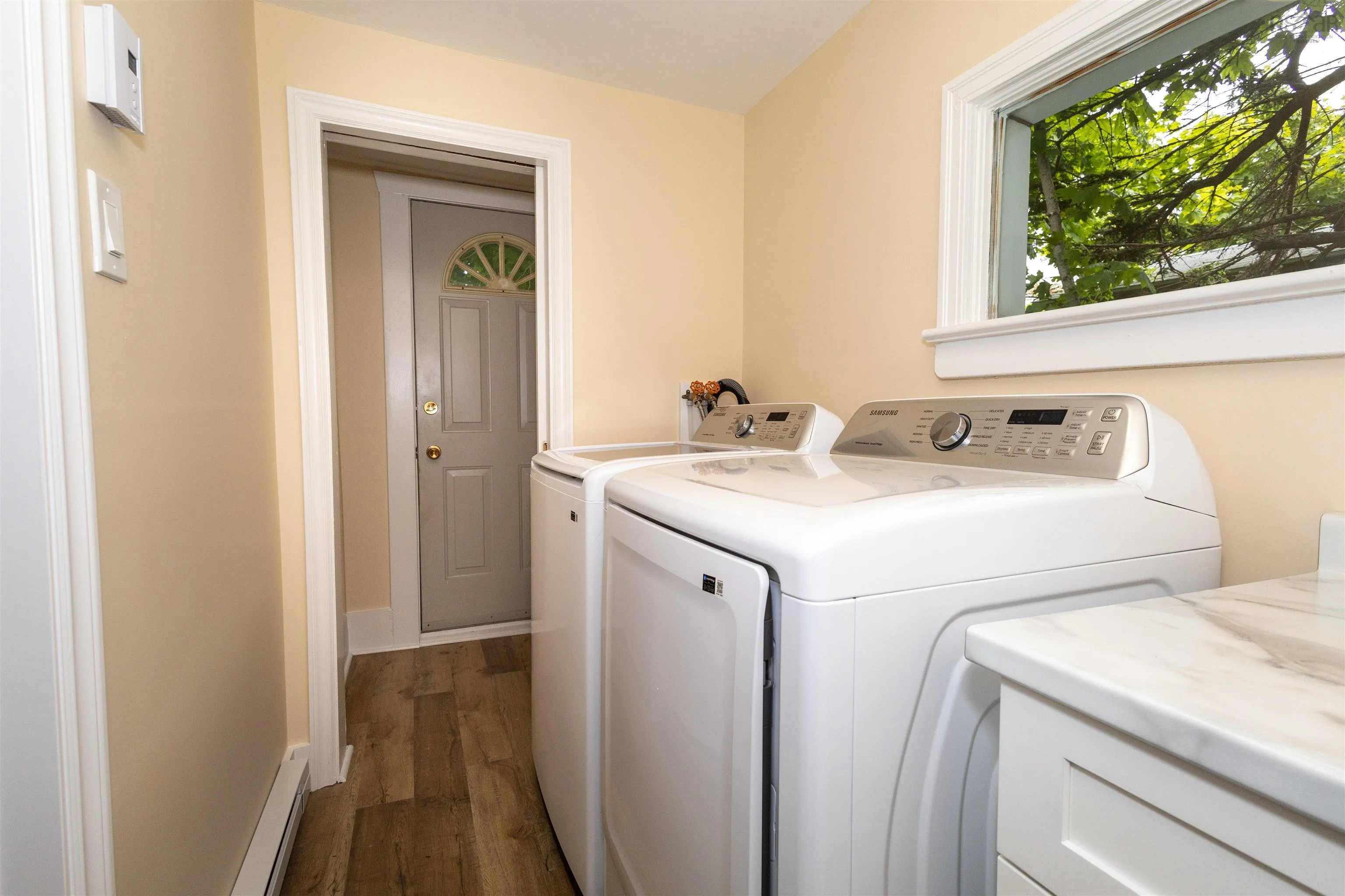 455 York Street, Glace Bay, NS B1A 2N4, 3 Bedrooms Bedrooms, ,1 BathroomBathrooms,Residential,For Sale,York,202521442