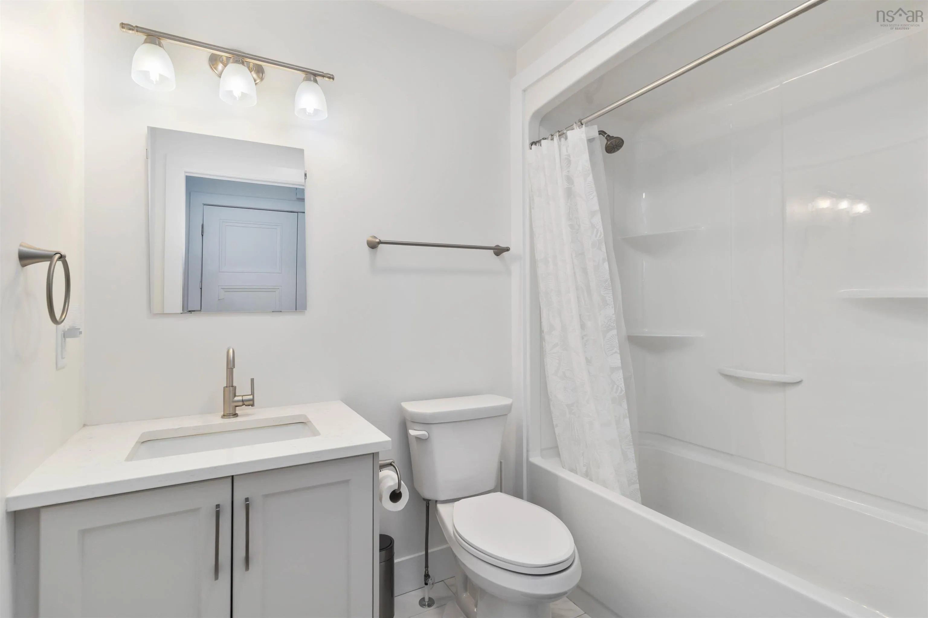 352 East Uniacke Road, East Uniacke, NS B0N 1Z0, 3 Bedrooms Bedrooms, ,3 BathroomsBathrooms,Residential,For Sale,East Uniacke,202525504