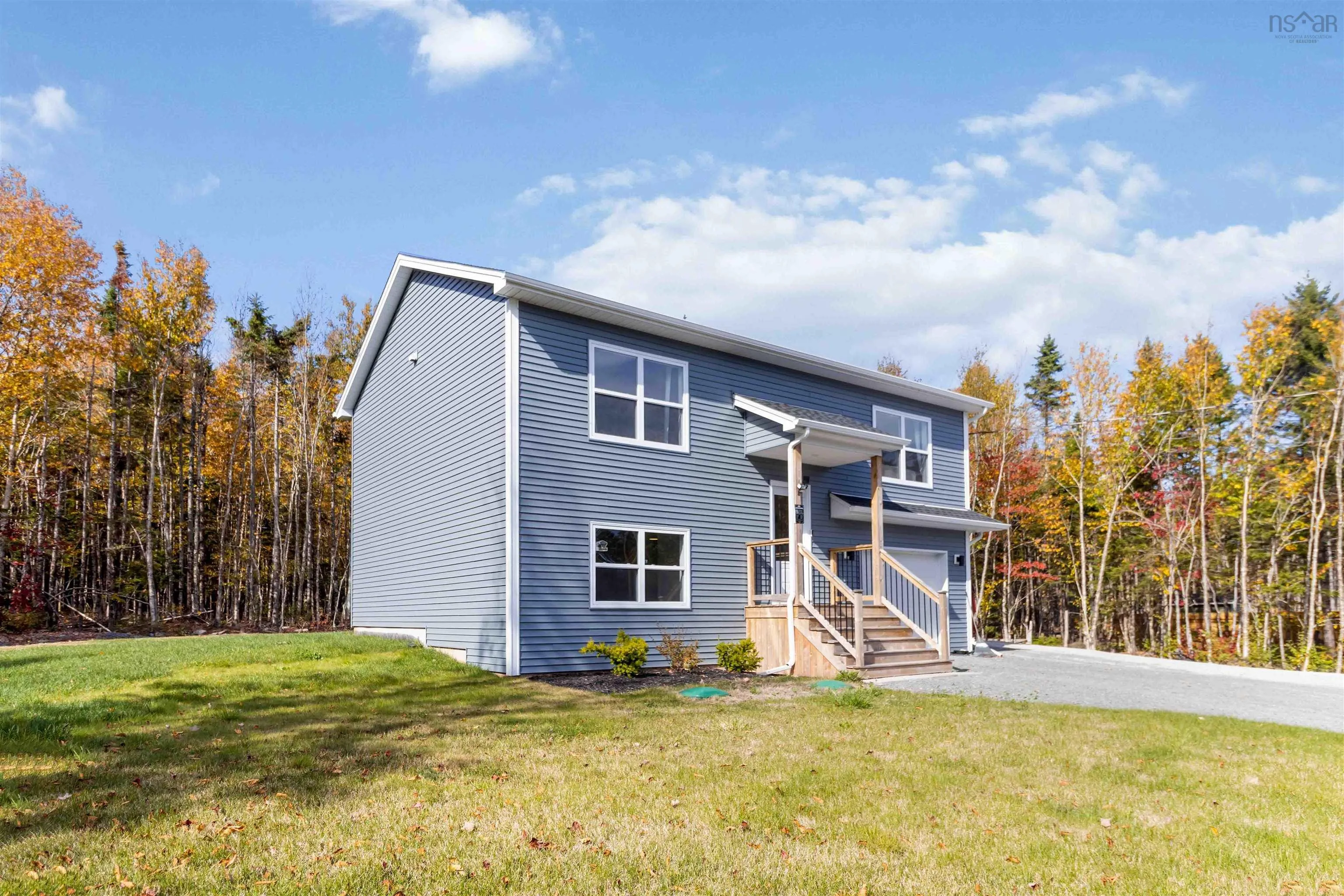 352 East Uniacke Road, East Uniacke, NS B0N 1Z0, 3 Bedrooms Bedrooms, ,3 BathroomsBathrooms,Residential,For Sale,East Uniacke,202525504