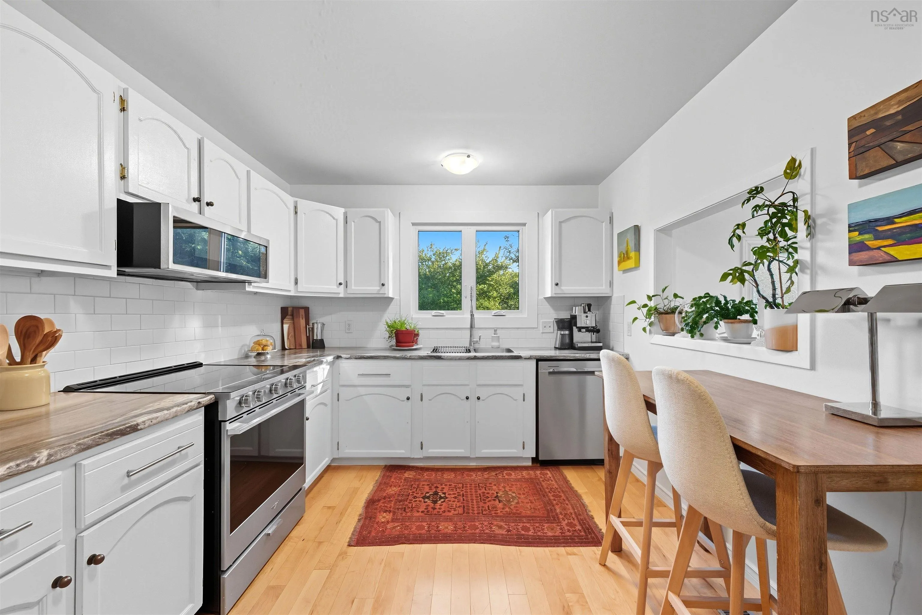 28 Hanover Court, Halifax, NS B3M 3K6, 3 Bedrooms Bedrooms, ,3 BathroomsBathrooms,Residential,For Sale,Hanover,202525064