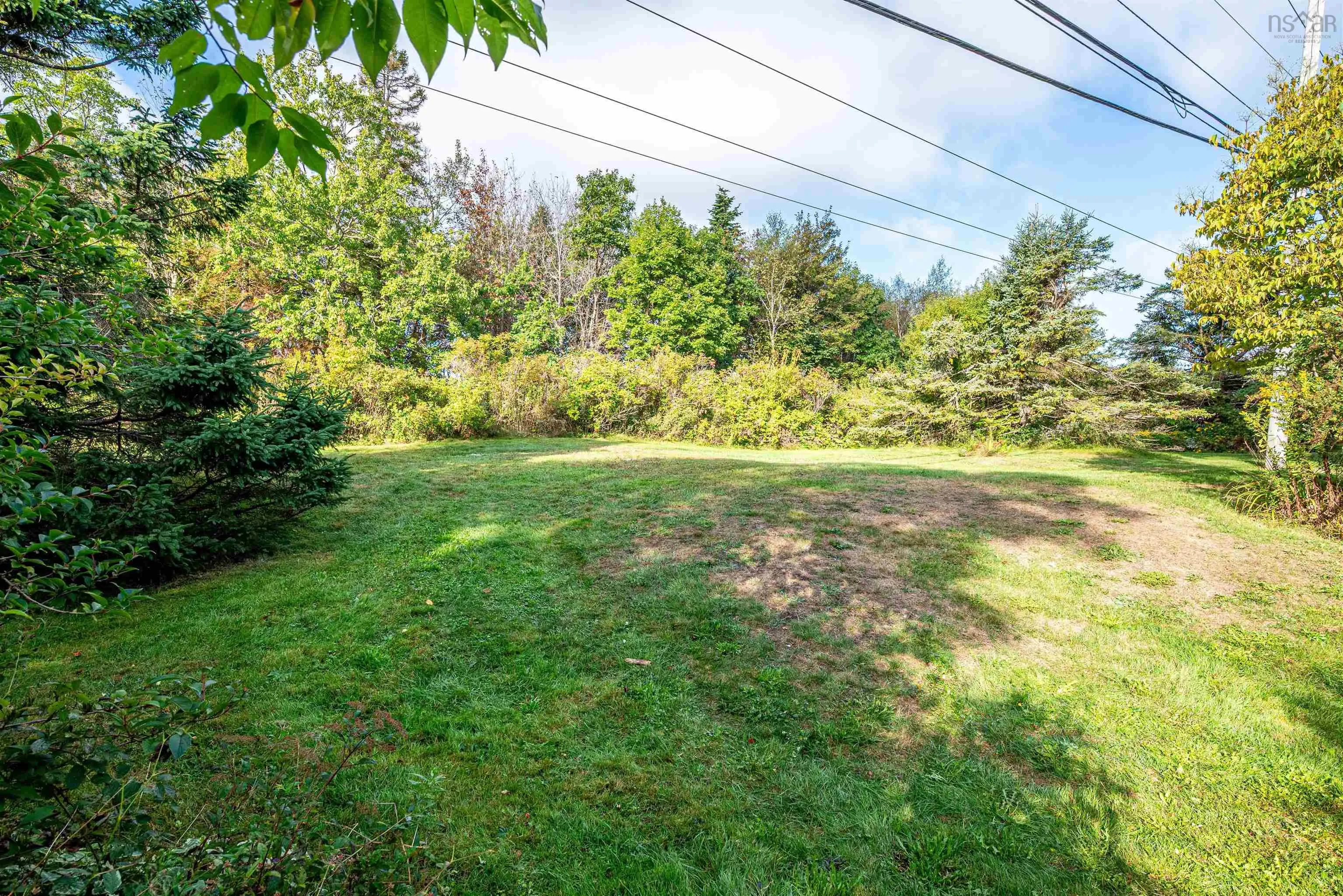 28 Hanover Court, Halifax, NS B3M 3K6, 3 Bedrooms Bedrooms, ,3 BathroomsBathrooms,Residential,For Sale,Hanover,202525064