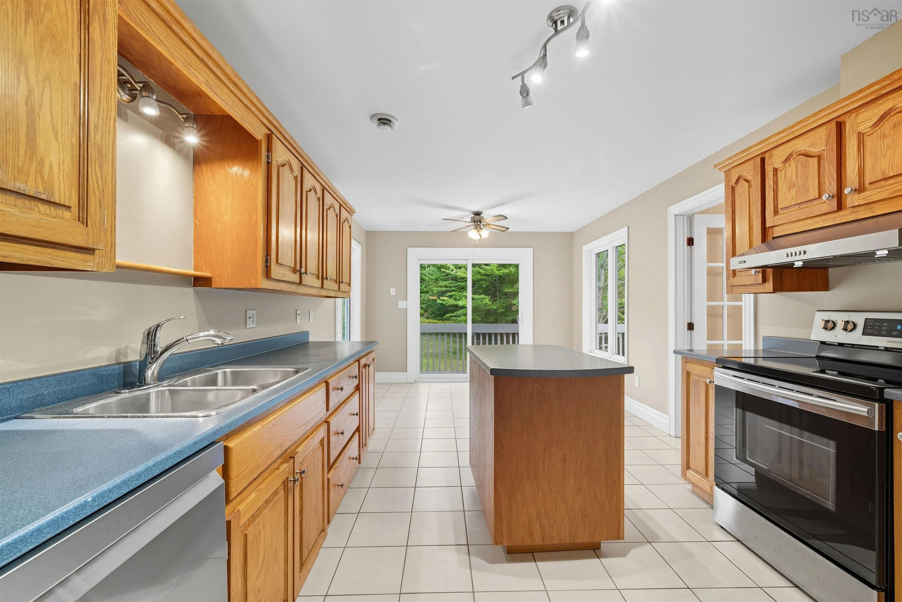 78 Kingswood Drive, Hammonds Plains, NS B4B 1K4, 4 Bedrooms Bedrooms, ,3 BathroomsBathrooms,Residential,For Sale,Kingswood,202523734