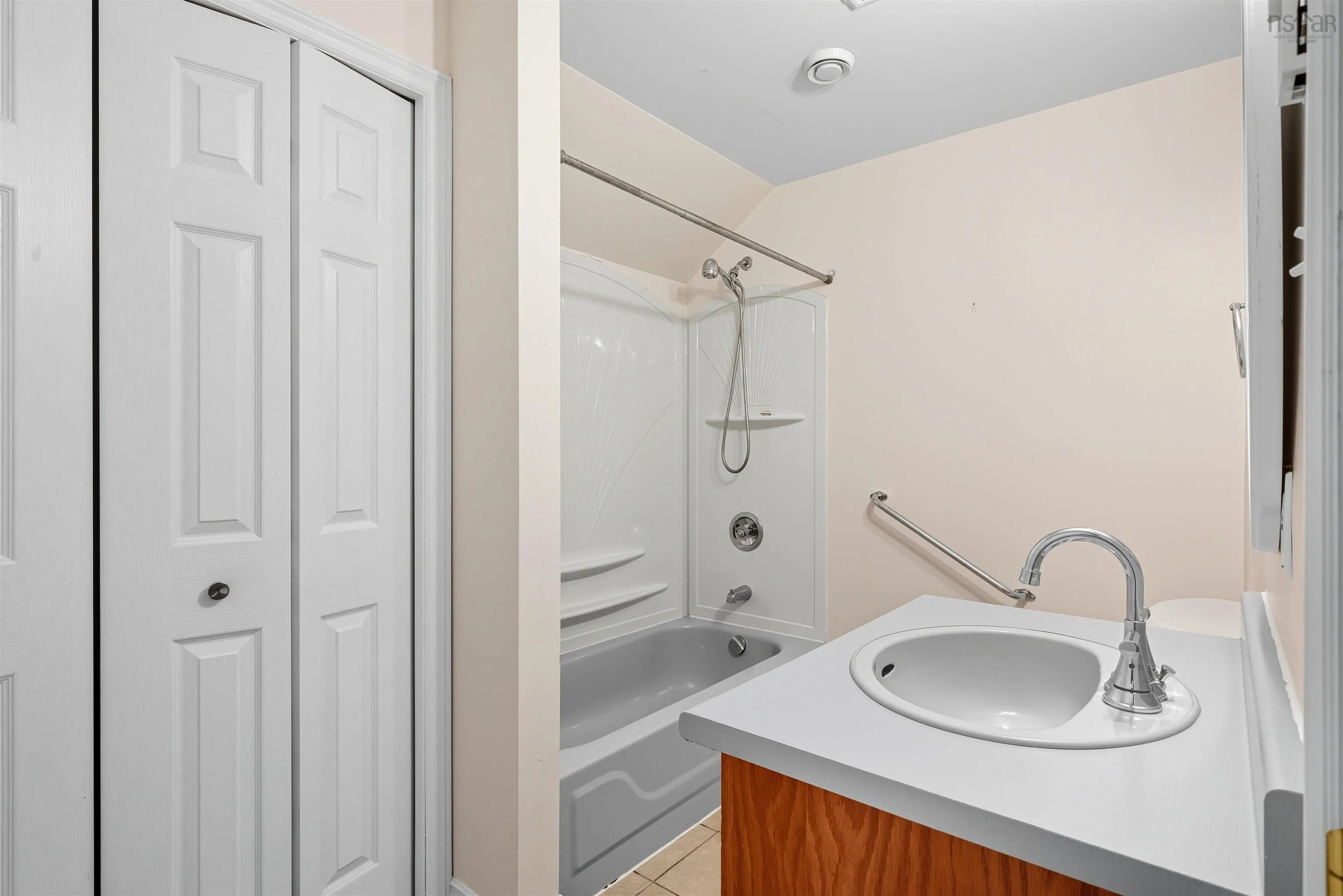 78 Kingswood Drive, Hammonds Plains, NS B4B 1K4, 4 Bedrooms Bedrooms, ,3 BathroomsBathrooms,Residential,For Sale,Kingswood,202523734