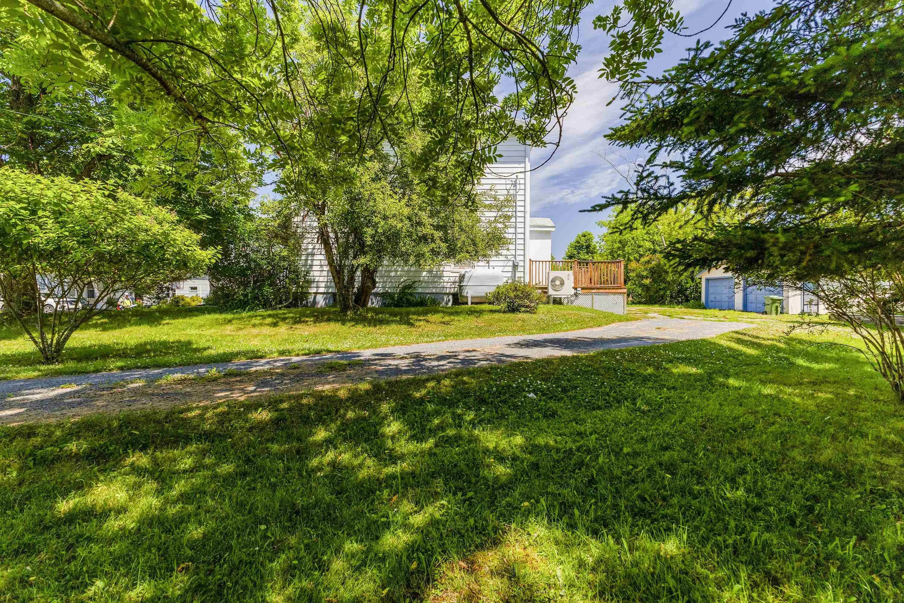 548 Nelson Street, New Glasgow, NS B2H 3C7, 4 Bedrooms Bedrooms, ,2 BathroomsBathrooms,Residential,For Sale,Nelson,202516158