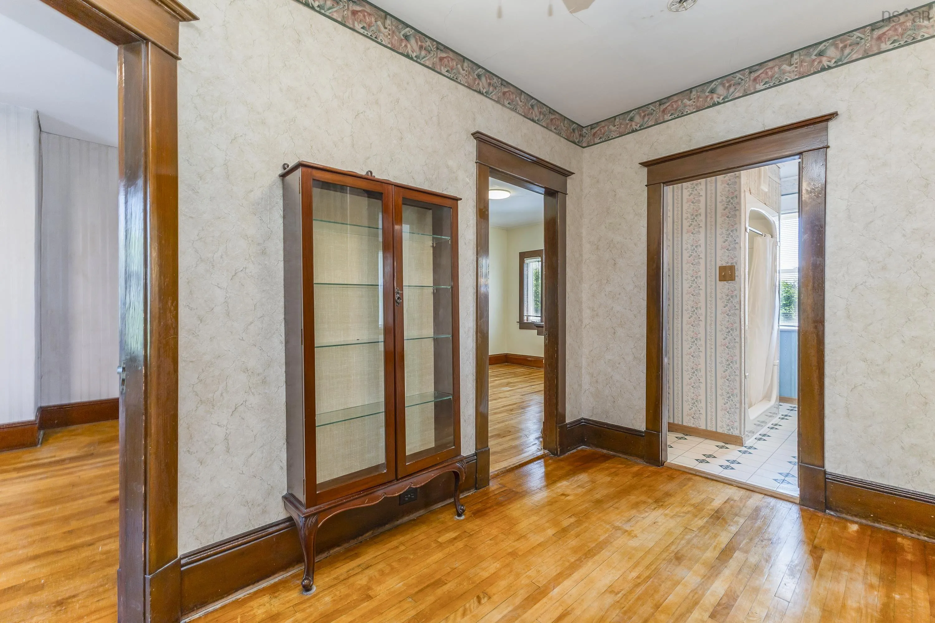 548 Nelson Street, New Glasgow, NS B2H 3C7, 4 Bedrooms Bedrooms, ,2 BathroomsBathrooms,Residential,For Sale,Nelson,202516158