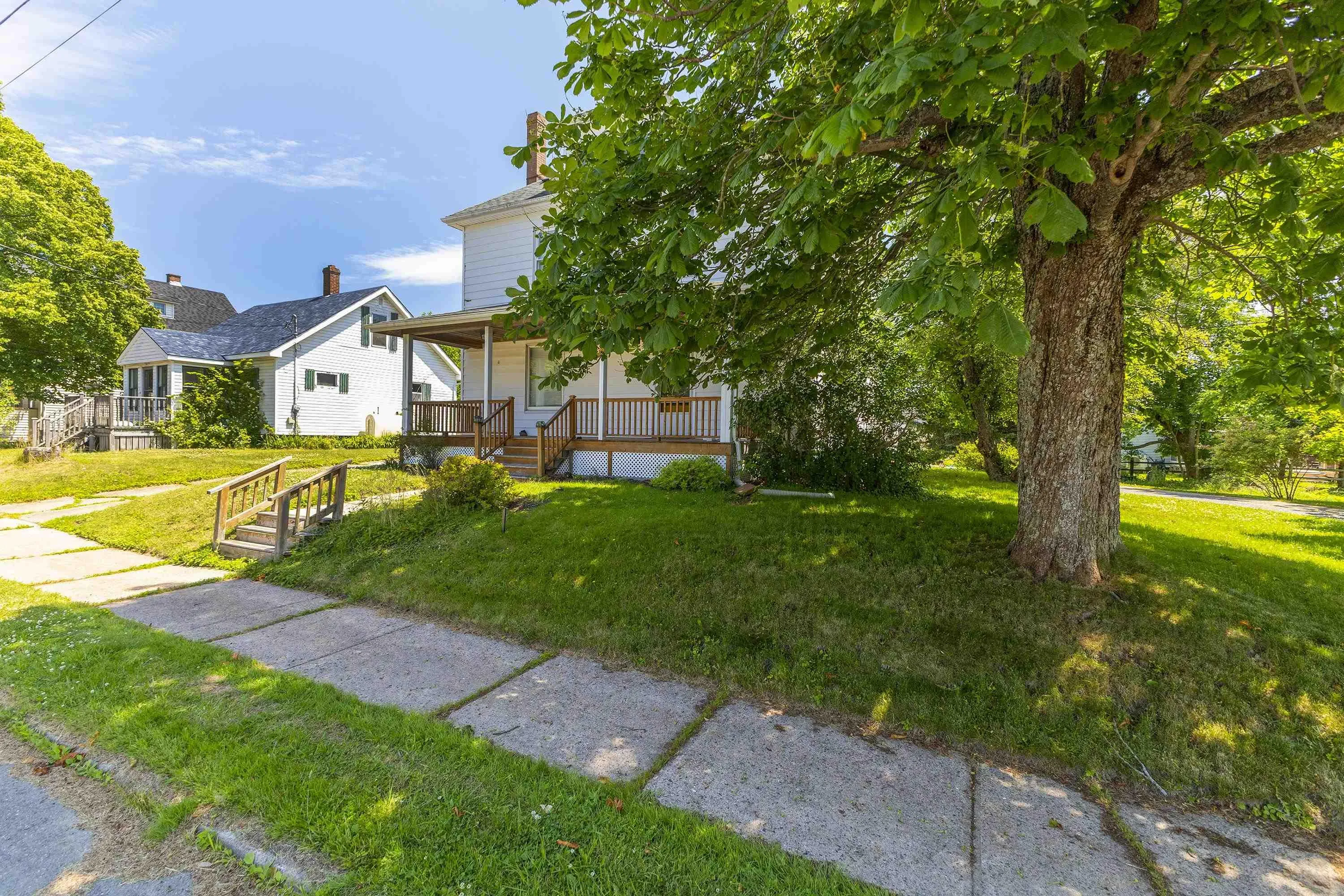 548 Nelson Street, New Glasgow, NS B2H 3C7, 4 Bedrooms Bedrooms, ,2 BathroomsBathrooms,Residential,For Sale,Nelson,202516158