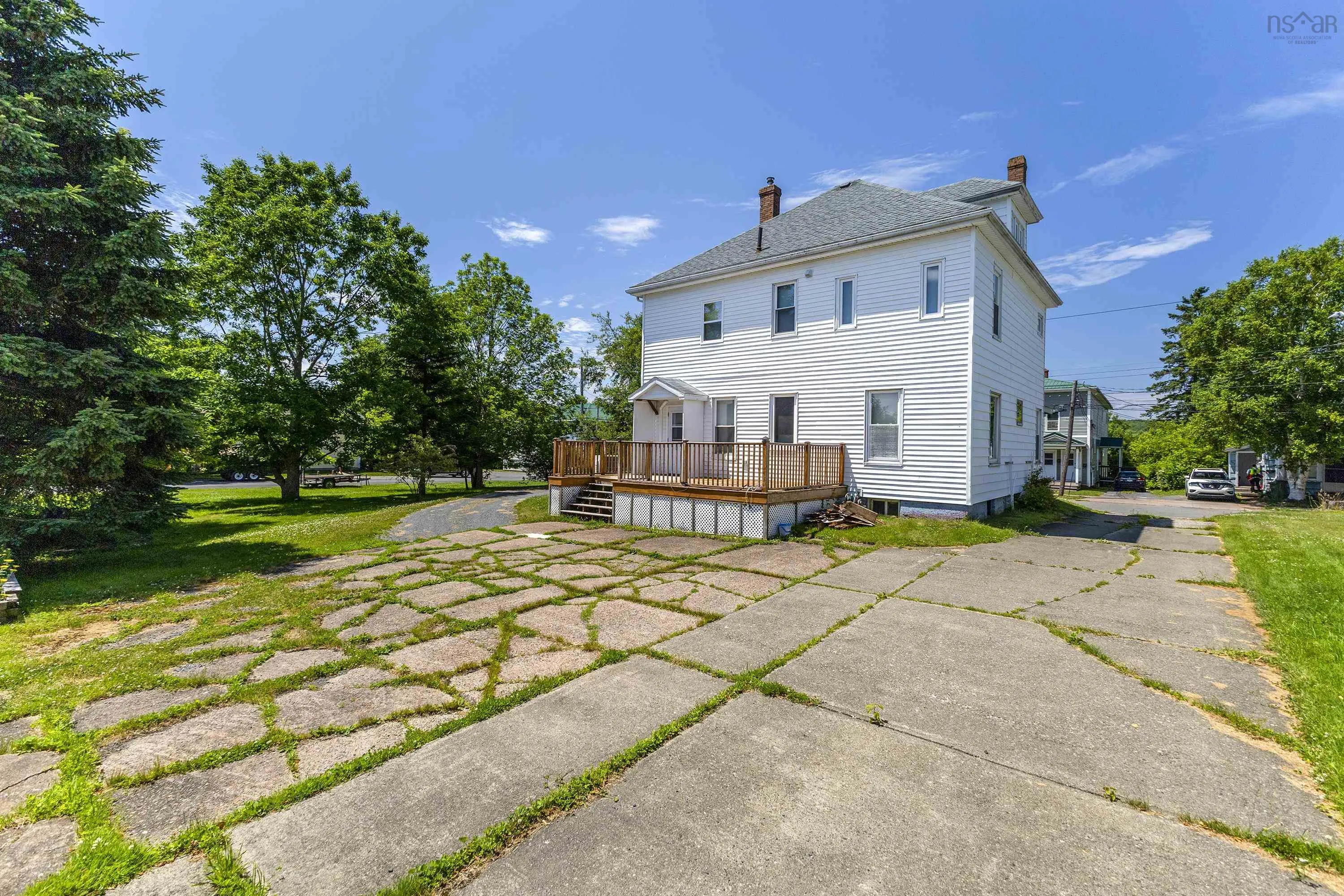 548 Nelson Street, New Glasgow, NS B2H 3C7, 4 Bedrooms Bedrooms, ,2 BathroomsBathrooms,Residential,For Sale,Nelson,202516158