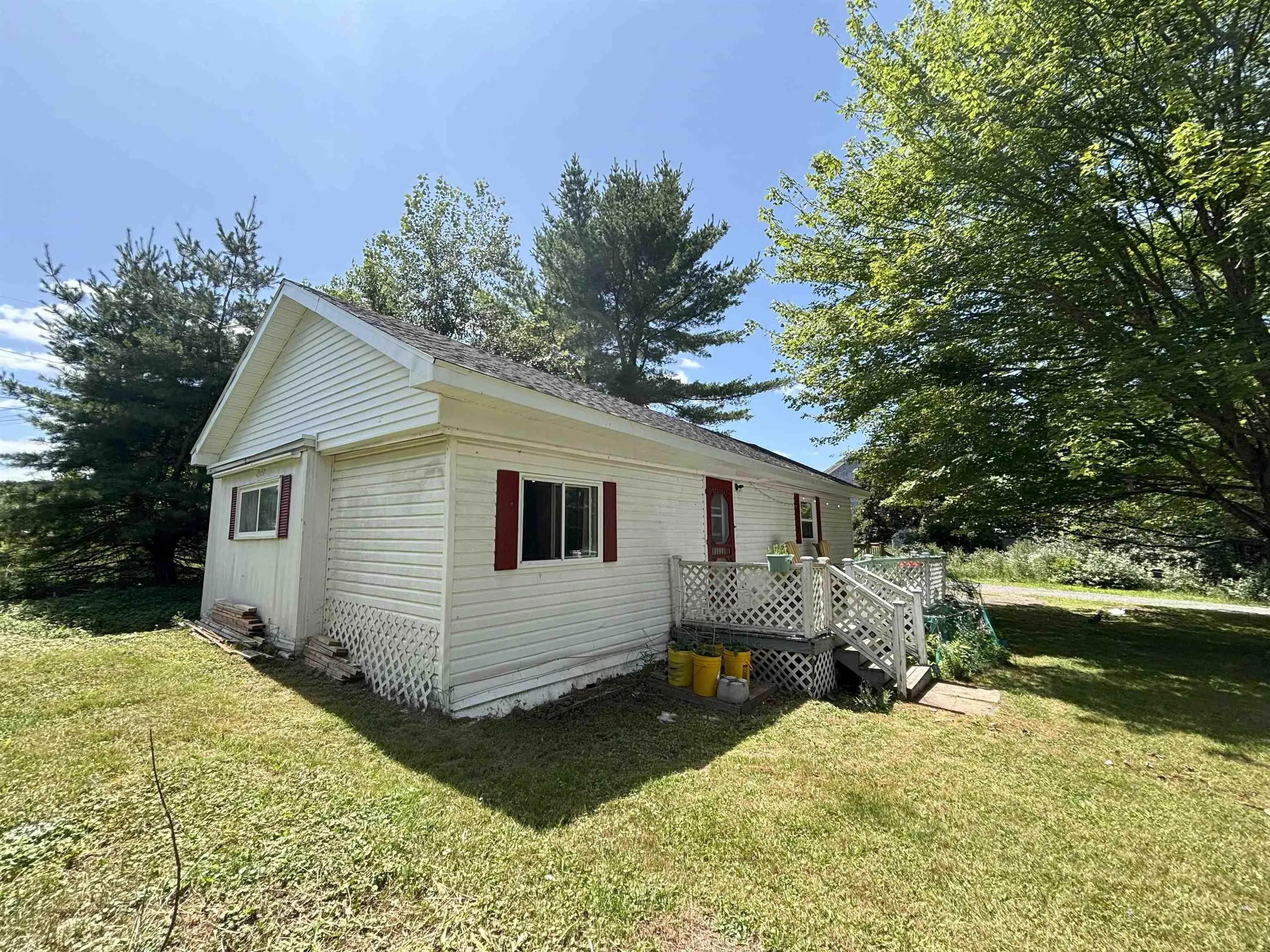 8 Paddock Lane, Falmouth, NS B0P 1L0, 3 Bedrooms Bedrooms, ,1 BathroomBathrooms,Residential,For Sale,Paddock,202519580