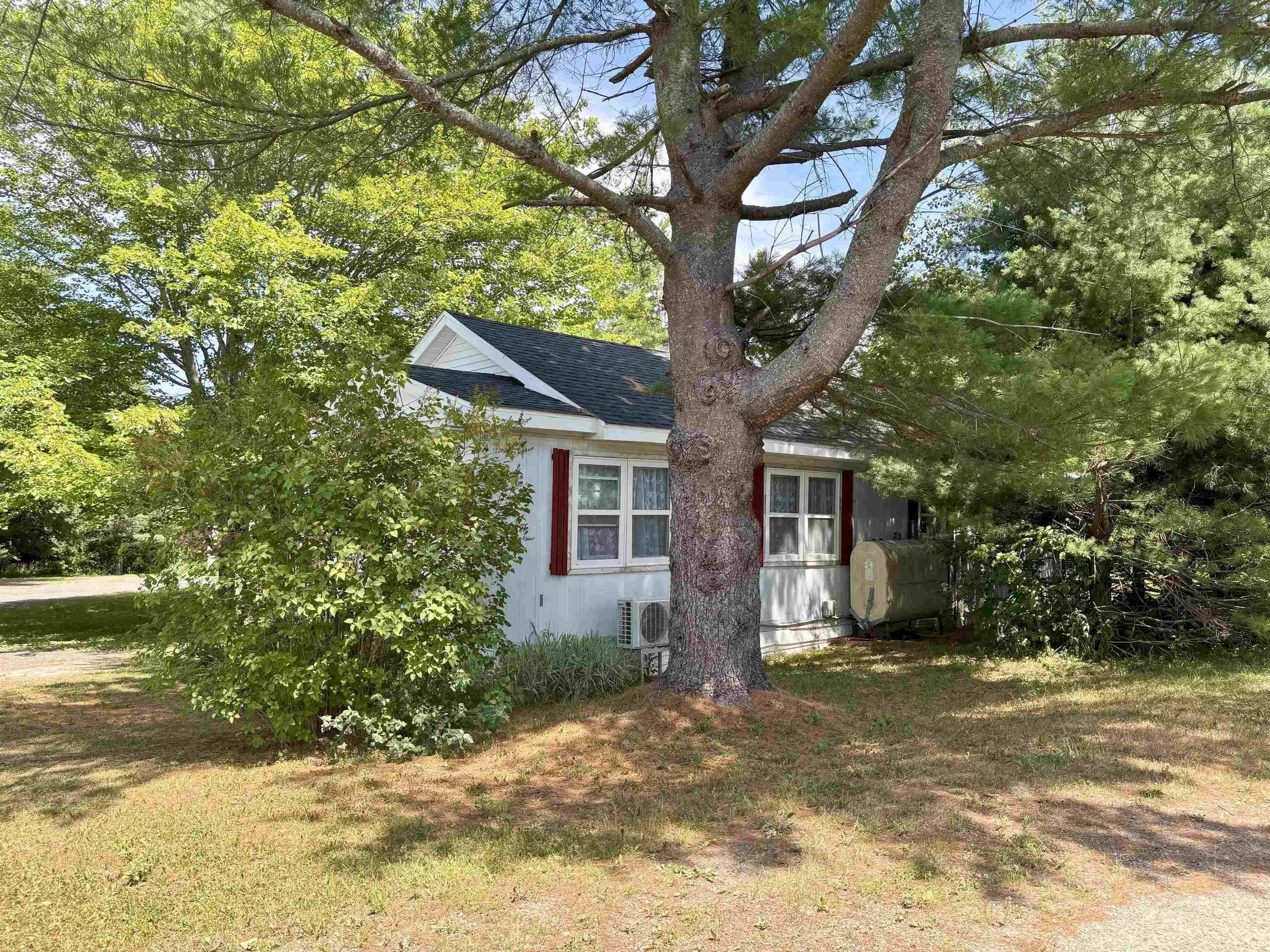 8 Paddock Lane, Falmouth, NS B0P 1L0, 3 Bedrooms Bedrooms, ,1 BathroomBathrooms,Residential,For Sale,Paddock,202519580