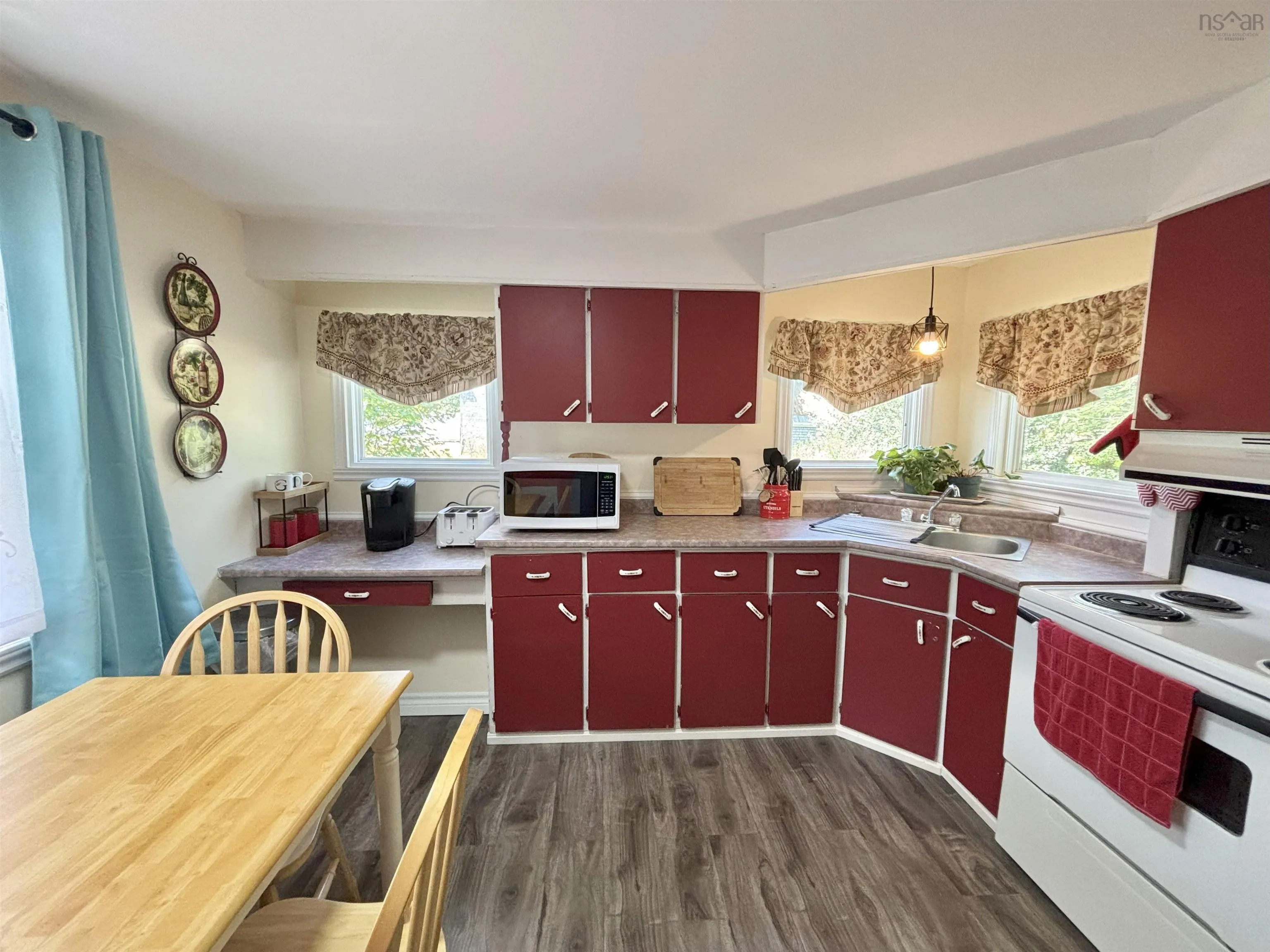 8 Paddock Lane, Falmouth, NS B0P 1L0, 3 Bedrooms Bedrooms, ,1 BathroomBathrooms,Residential,For Sale,Paddock,202519580
