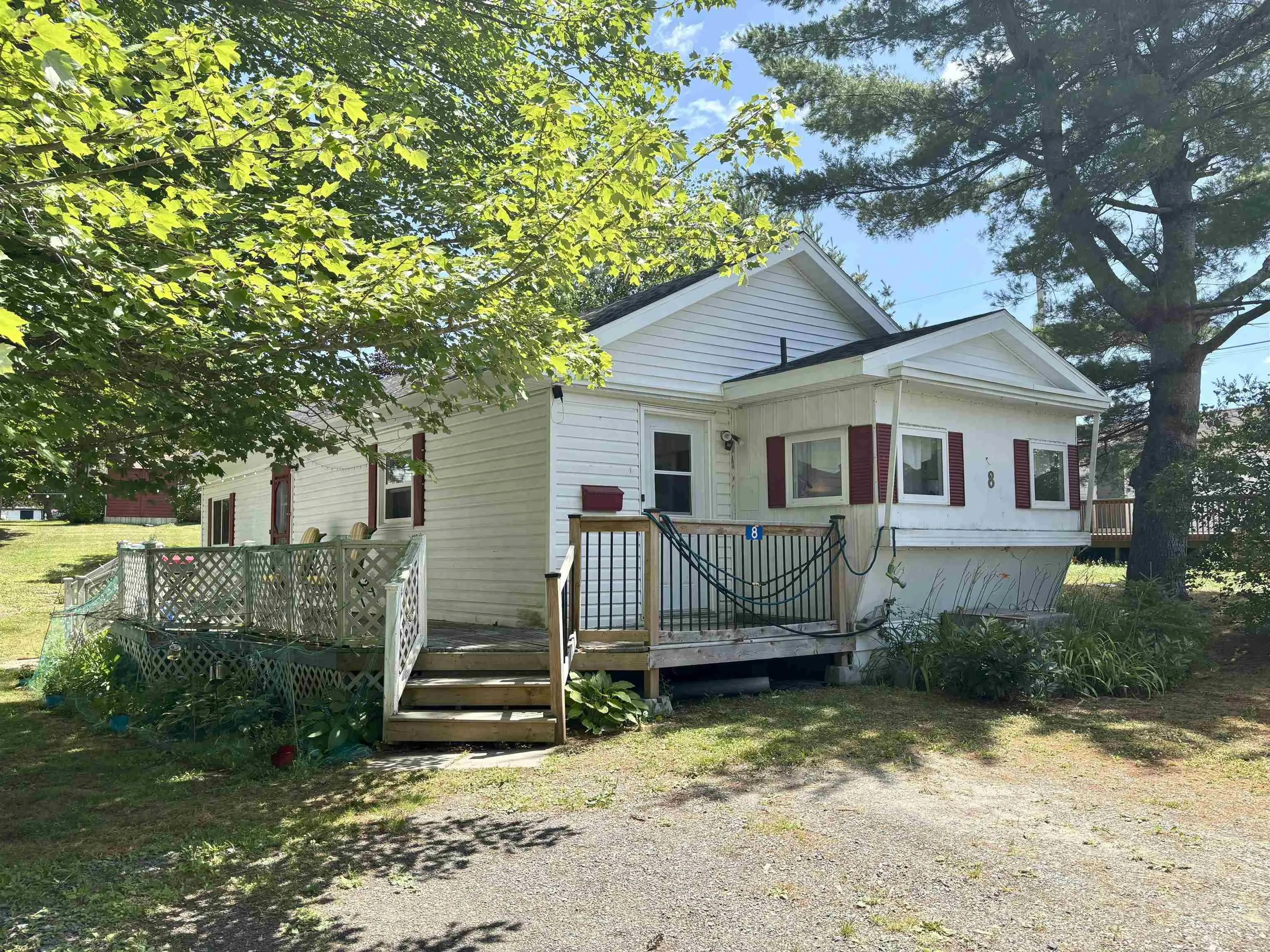 8 Paddock Lane, Falmouth, NS B0P 1L0, 3 Bedrooms Bedrooms, ,1 BathroomBathrooms,Residential,For Sale,Paddock,202519580