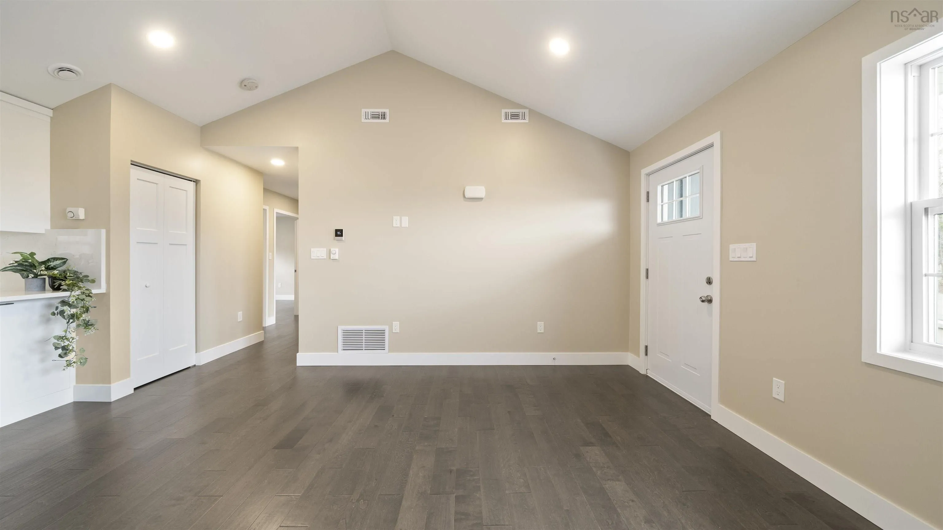 11 Lions Club Road, Fox Point Ns B0j 1t0, 2 Bedrooms Bedrooms, ,2 BathroomsBathrooms,Residential,For Sale,Lions Club,202506816
