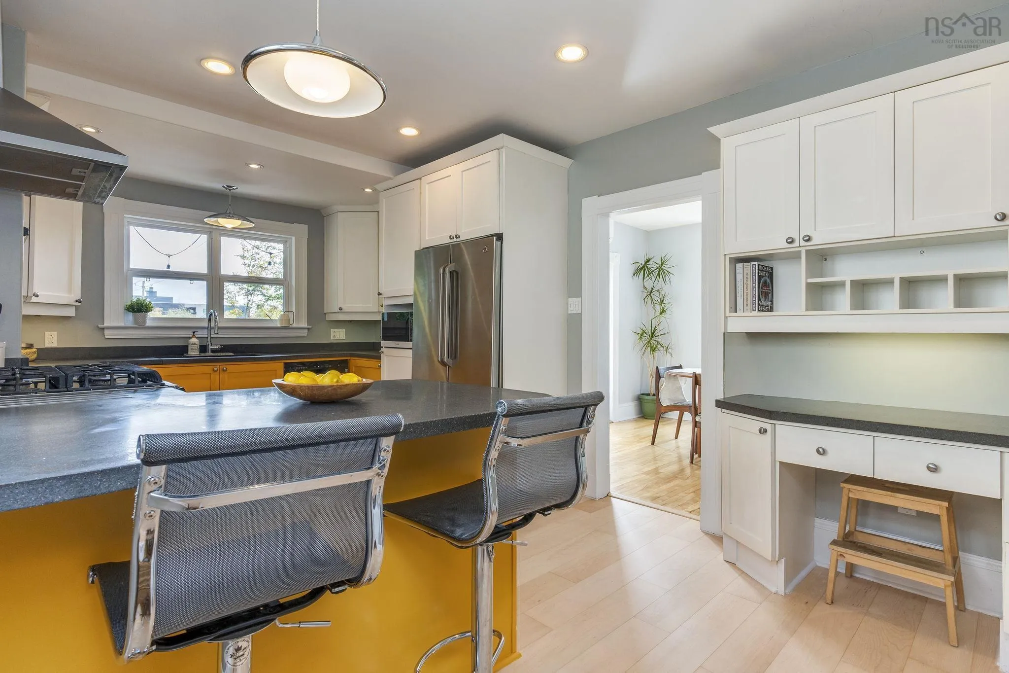 2 Dahlia Street, Dartmouth, NS B3A 2R7, 3 Bedrooms Bedrooms, ,2 BathroomsBathrooms,Residential,For Sale,Dahlia,202524751