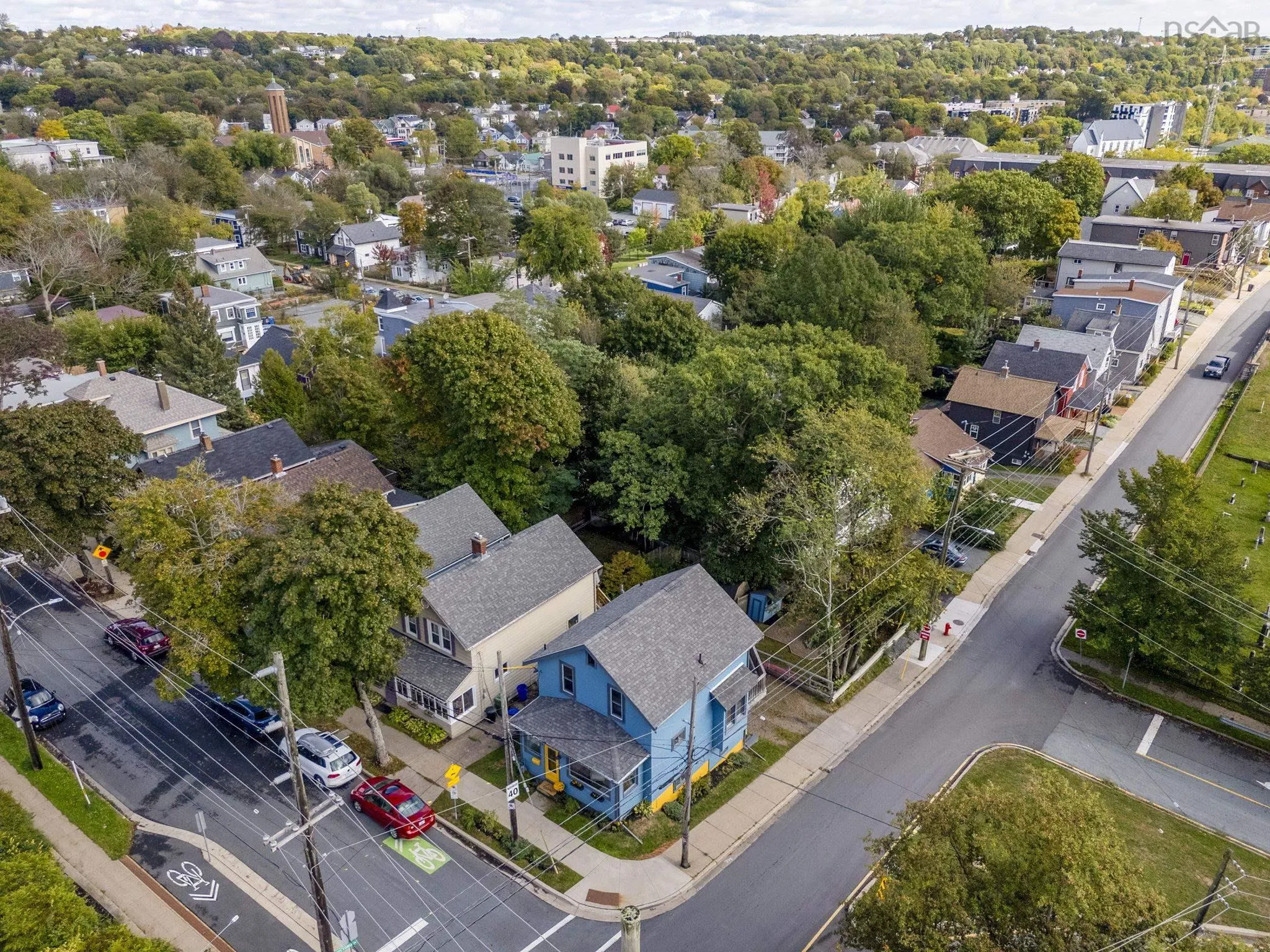 2 Dahlia Street, Dartmouth, NS B3A 2R7, 3 Bedrooms Bedrooms, ,2 BathroomsBathrooms,Residential,For Sale,Dahlia,202524751