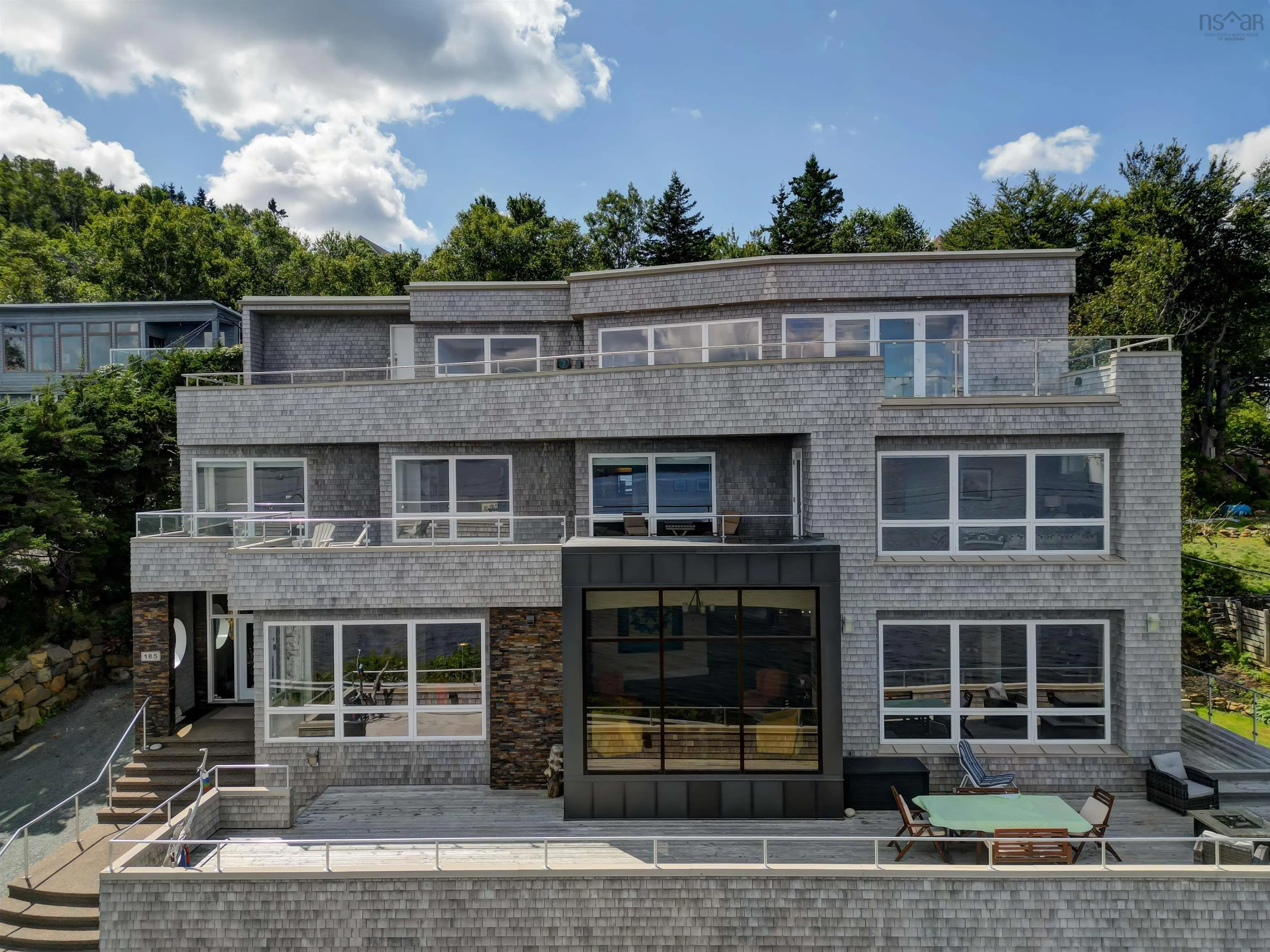 185 Fergusons Cove Road, Halifax, NS B3V 1L7, 4 Bedrooms Bedrooms, ,5 BathroomsBathrooms,Residential,For Sale,Fergusons Cove,202509994