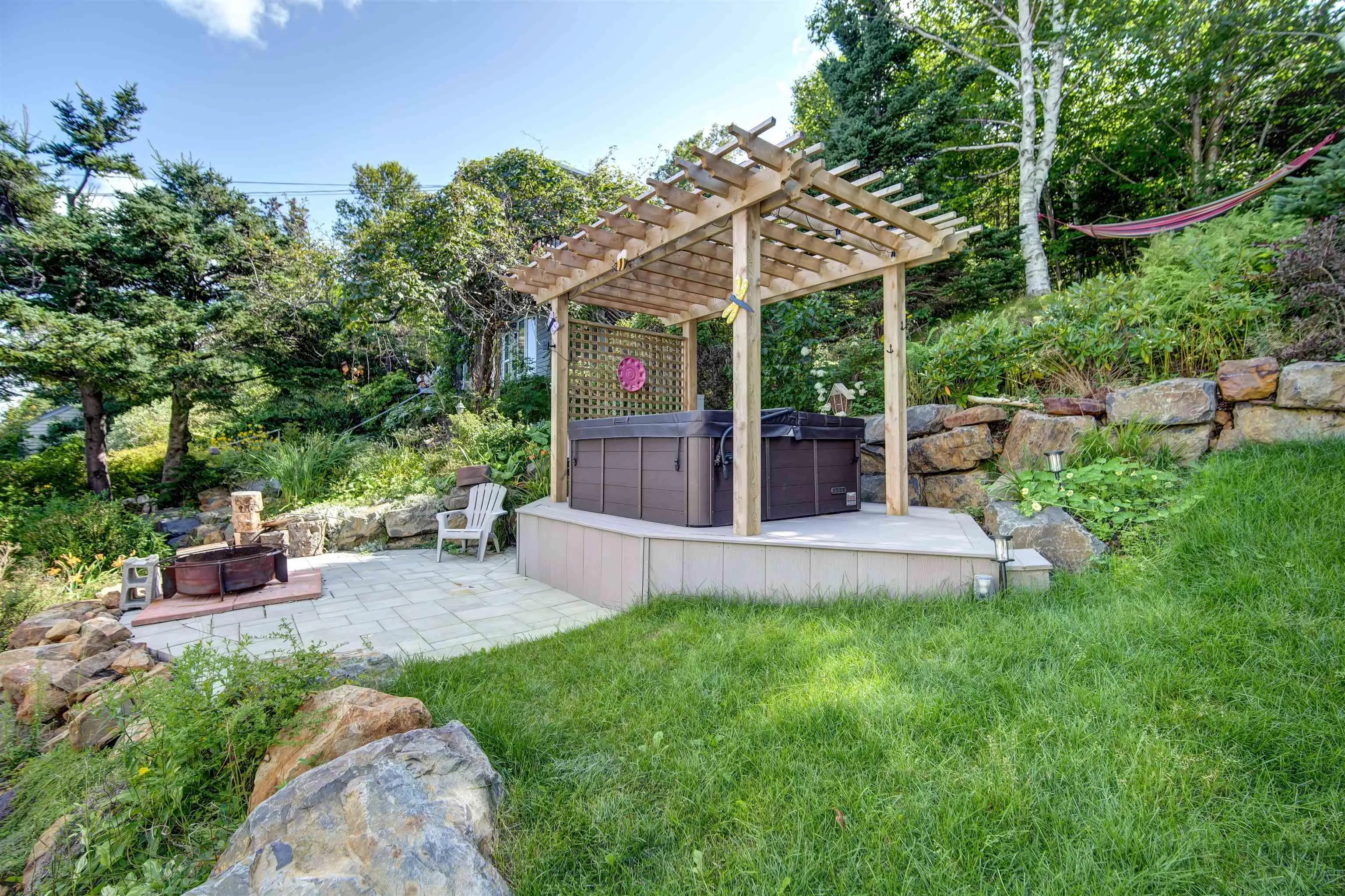 185 Fergusons Cove Road, Halifax, NS B3V 1L7, 4 Bedrooms Bedrooms, ,5 BathroomsBathrooms,Residential,For Sale,Fergusons Cove,202509994