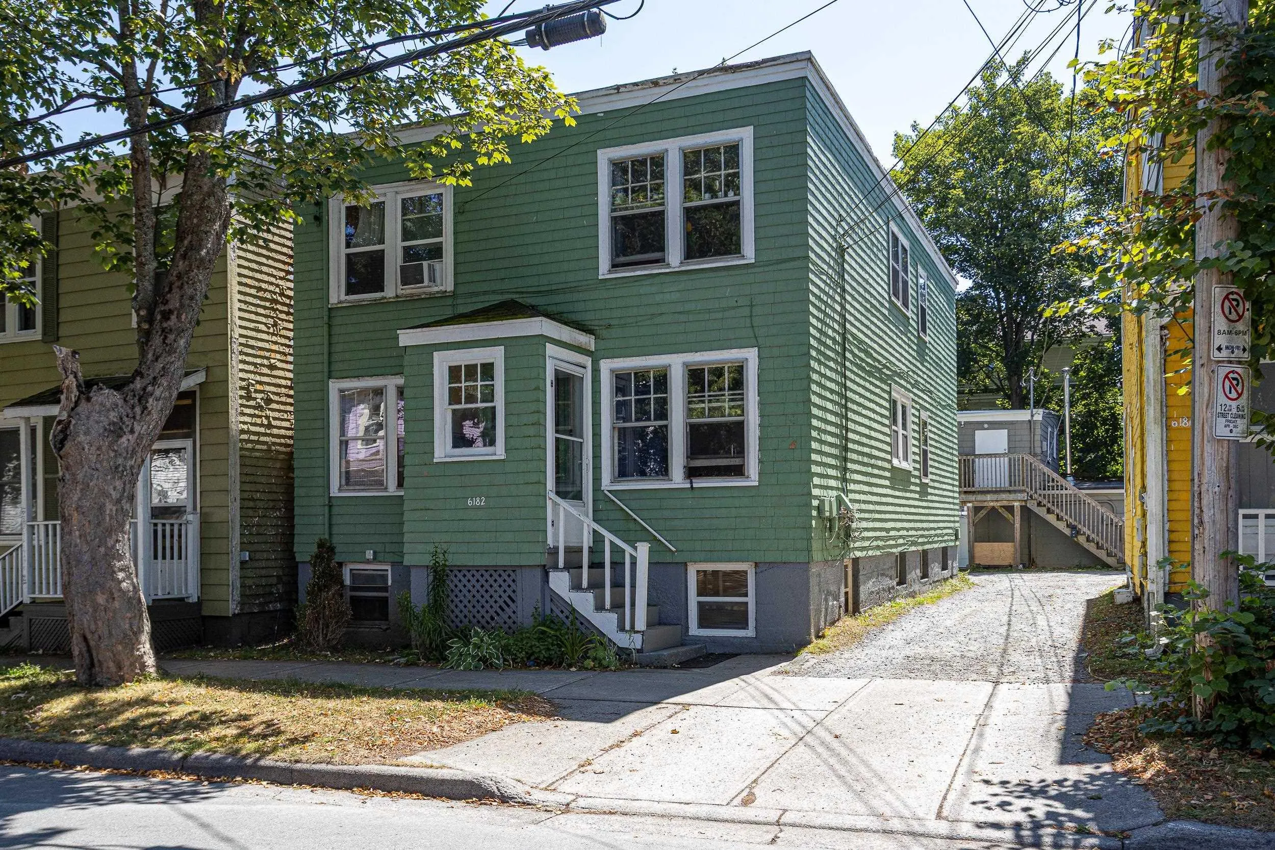 6182 Allan Street, Halifax, NS B3L 1G6, 6 Bedrooms Bedrooms, ,Residential Income,For Sale,Allan,202523068