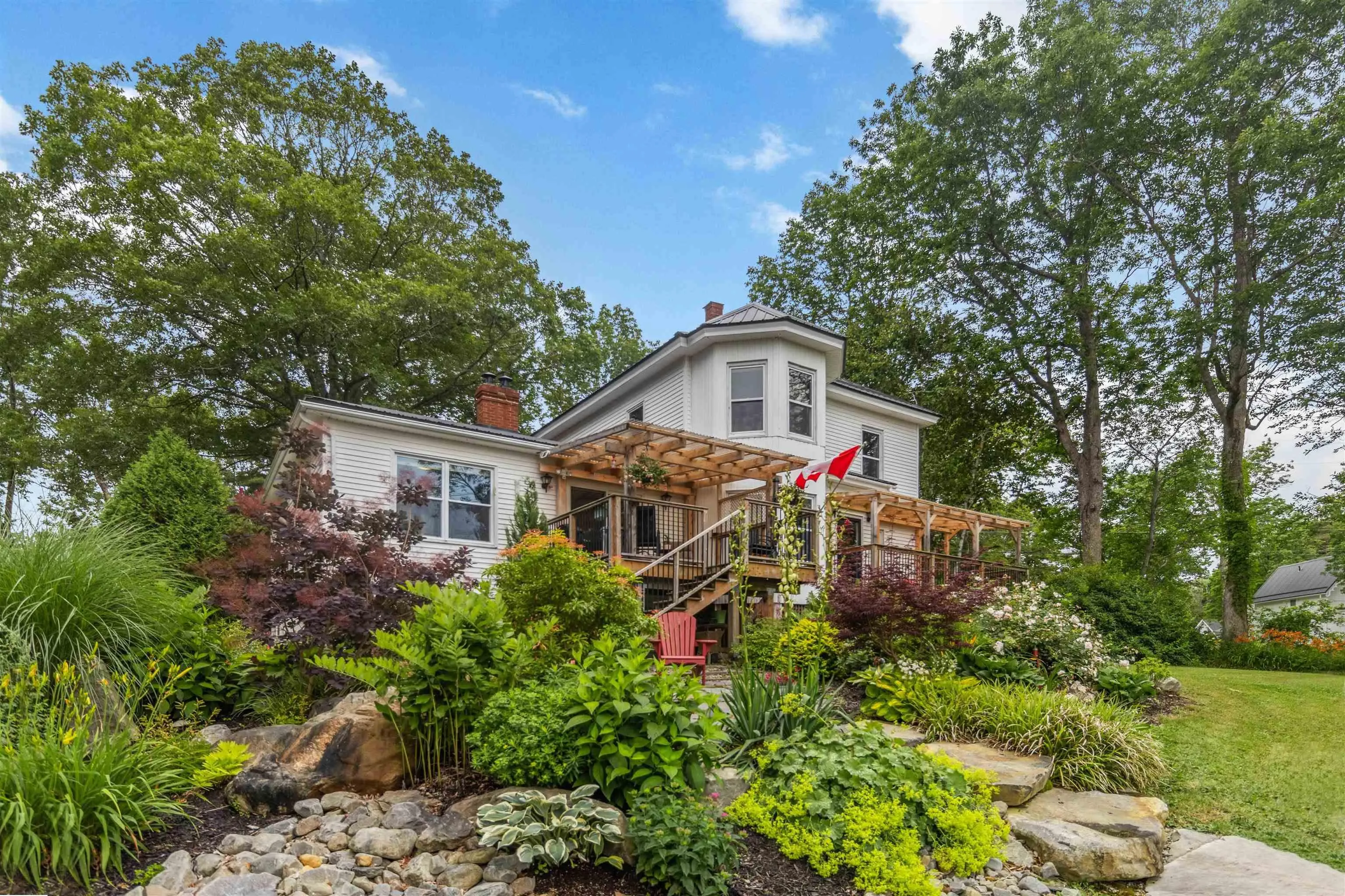 336 West Street, Milton, NS B0T 1P0, 4 Bedrooms Bedrooms, ,4 BathroomsBathrooms,Residential,For Sale,West,202517664