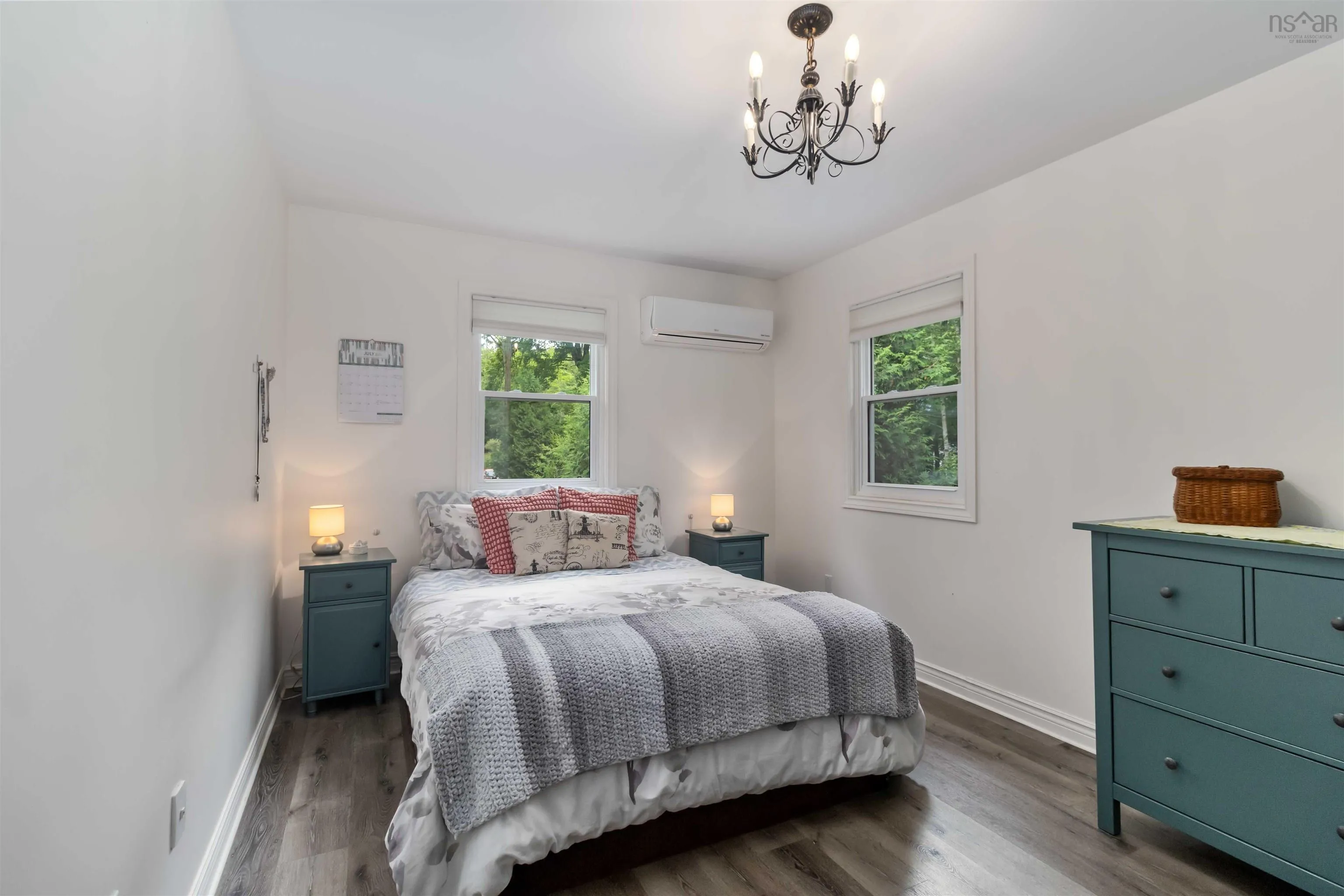 336 West Street, Milton, NS B0T 1P0, 4 Bedrooms Bedrooms, ,4 BathroomsBathrooms,Residential,For Sale,West,202517664