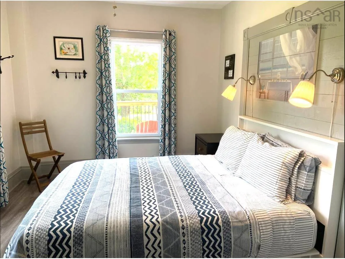 336 West Street, Milton, NS B0T 1P0, 4 Bedrooms Bedrooms, ,4 BathroomsBathrooms,Residential,For Sale,West,202517664