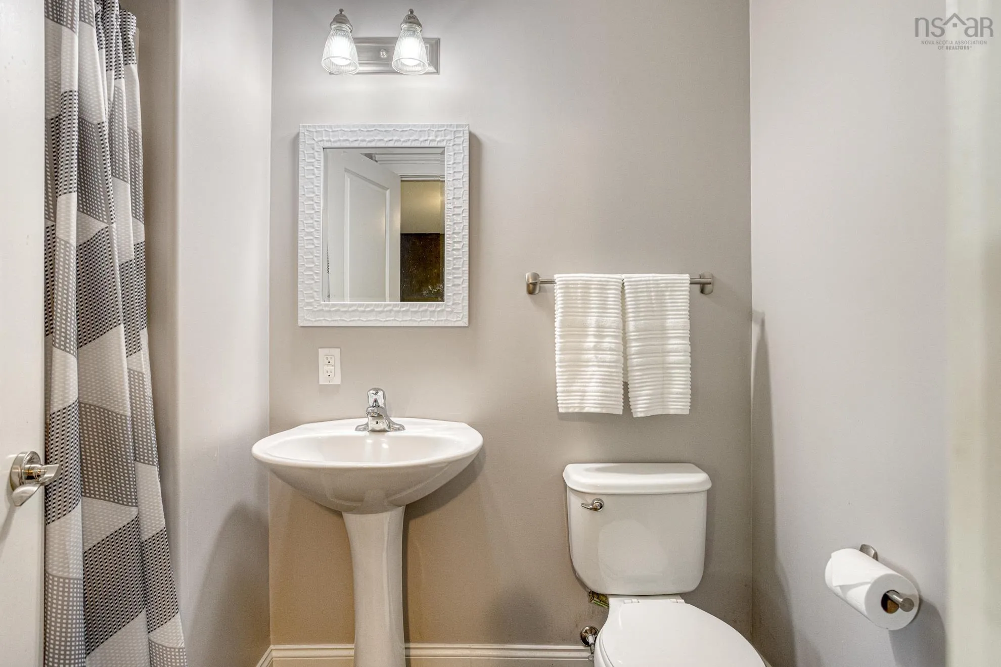 205 Transom Drive, West Bedford, NS B3M 4T8, 3 Bedrooms Bedrooms, ,4 BathroomsBathrooms,Residential,For Sale,Transom,202521023