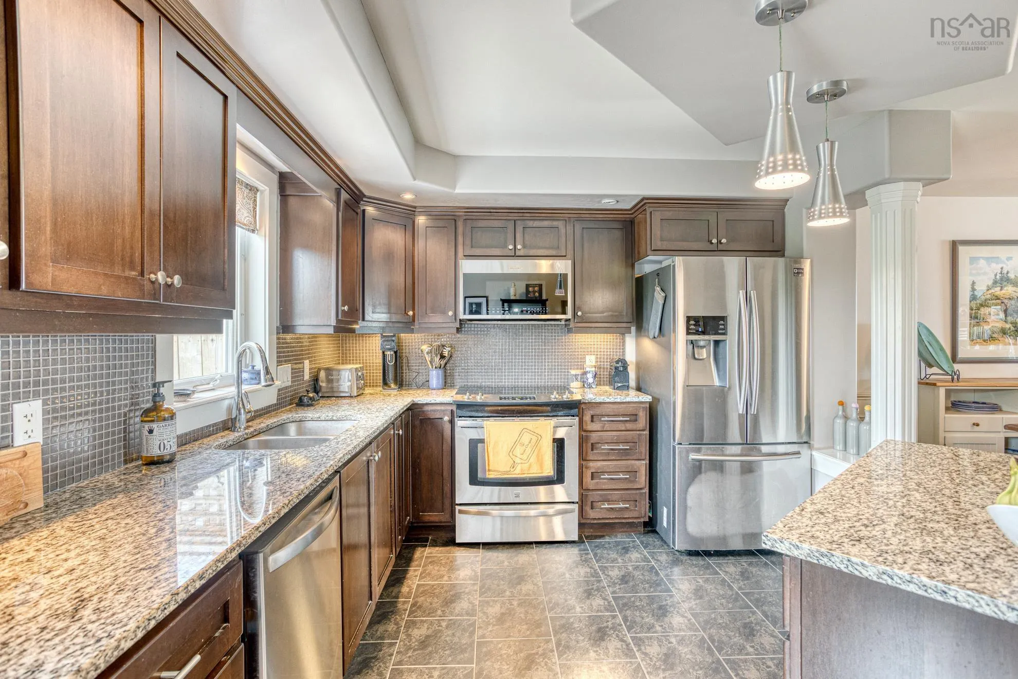 205 Transom Drive, West Bedford, NS B3M 4T8, 3 Bedrooms Bedrooms, ,4 BathroomsBathrooms,Residential,For Sale,Transom,202521023