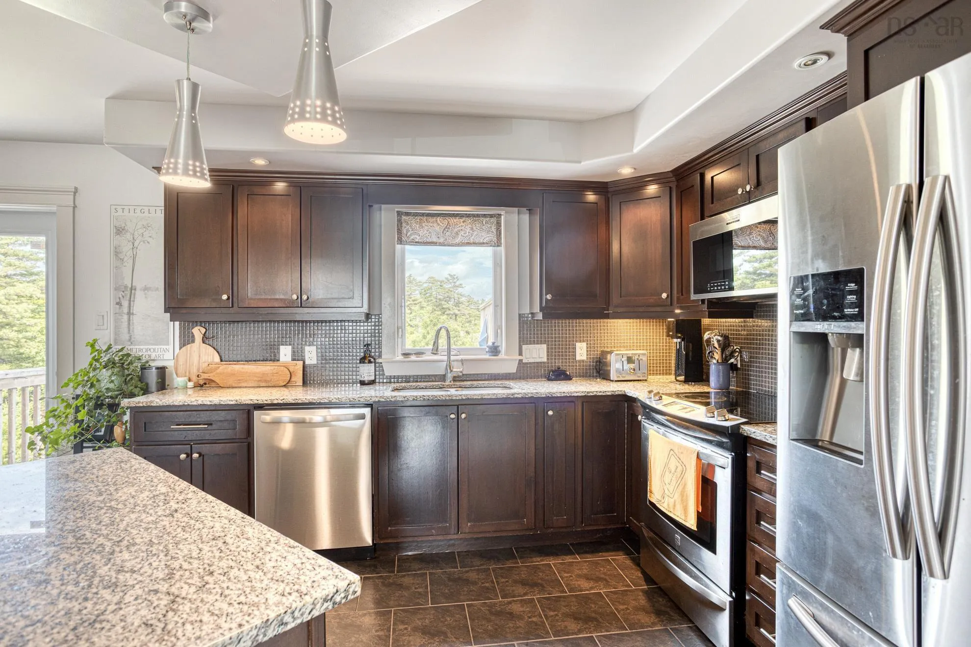 205 Transom Drive, West Bedford, NS B3M 4T8, 3 Bedrooms Bedrooms, ,4 BathroomsBathrooms,Residential,For Sale,Transom,202521023