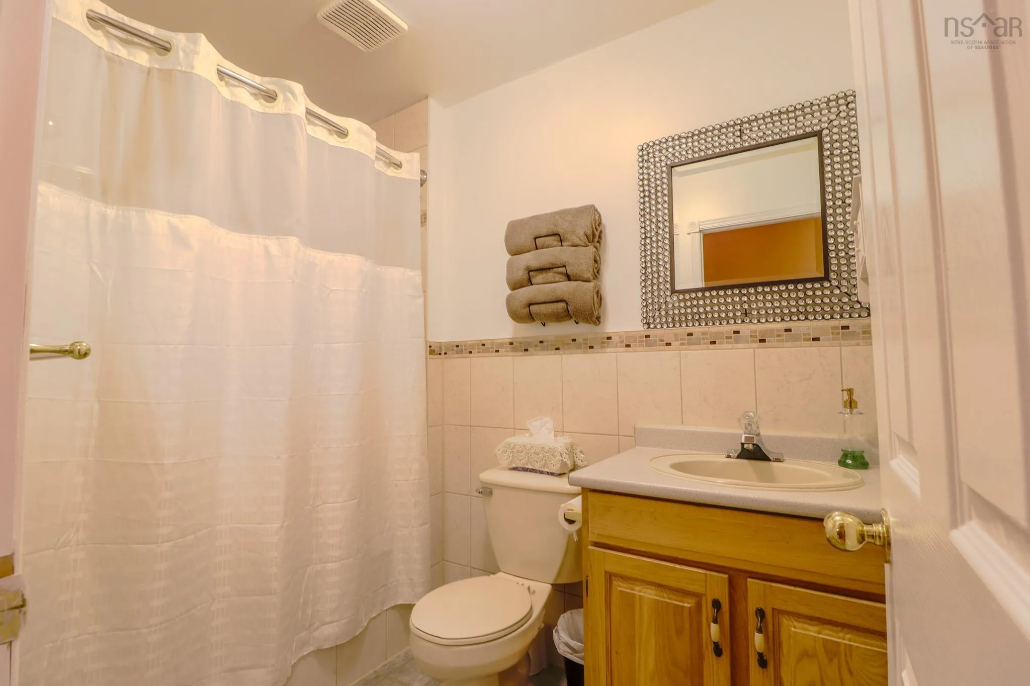 2799 Gabarus Highway, Caribou Marsh, NS B1L 1G1, 3 Bedrooms Bedrooms, ,4 BathroomsBathrooms,Residential,For Sale,Gabarus,202520314