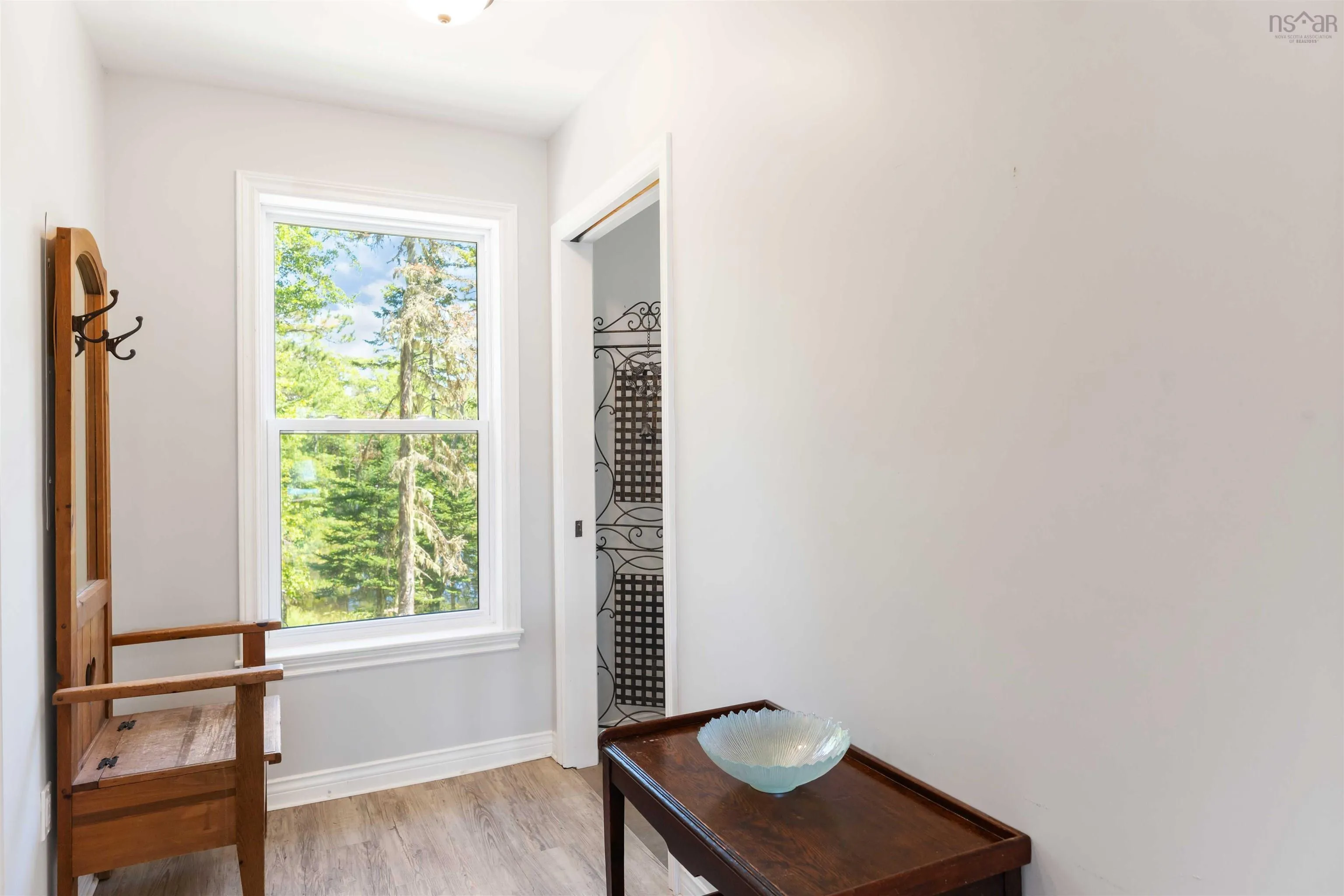 37 Andrew Point Road, Waterloo Lake, NS B0S 1P0, 2 Bedrooms Bedrooms, ,1 BathroomBathrooms,Residential,For Sale,Andrew Point,202519974