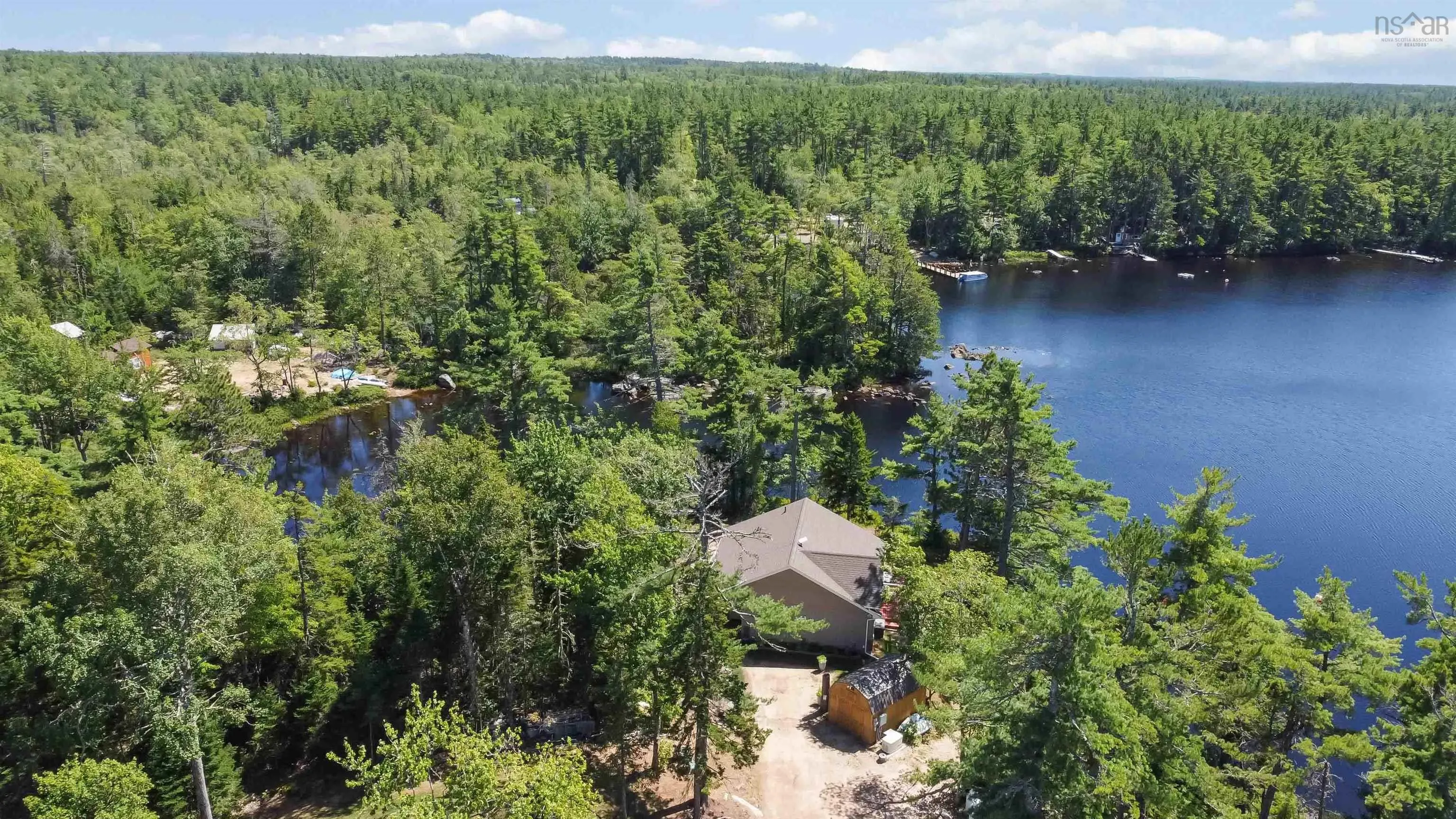 37 Andrew Point Road, Waterloo Lake, NS B0S 1P0, 2 Bedrooms Bedrooms, ,1 BathroomBathrooms,Residential,For Sale,Andrew Point,202519974