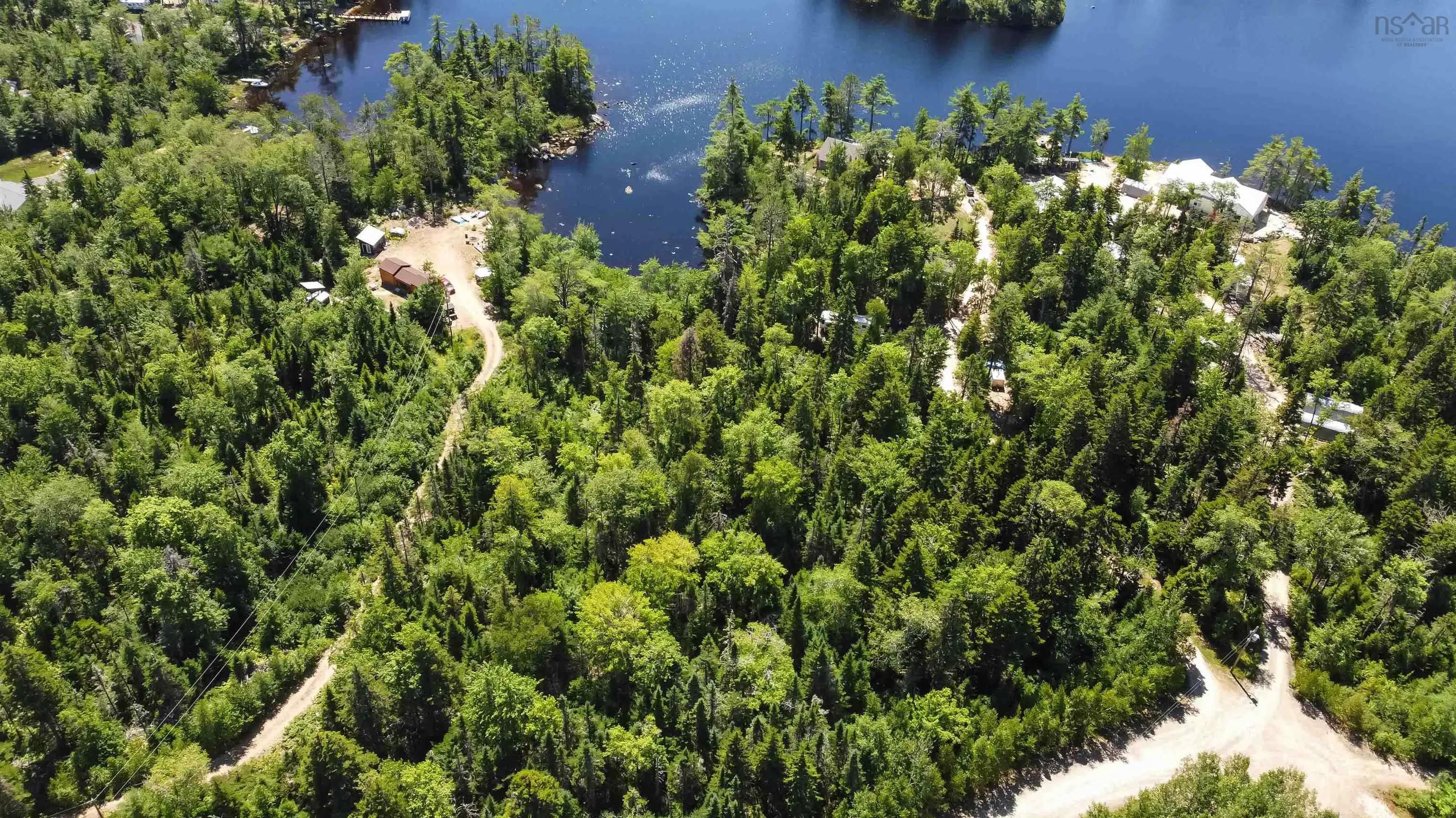 37 Andrew Point Road, Waterloo Lake, NS B0S 1P0, 2 Bedrooms Bedrooms, ,1 BathroomBathrooms,Residential,For Sale,Andrew Point,202519974