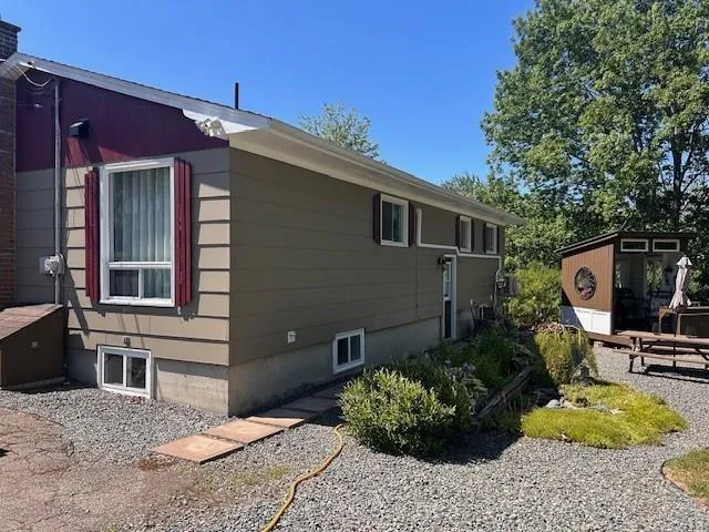 107 Smith Road, Hilden, NS B0N 1C0, 4 Bedrooms Bedrooms, ,2 BathroomsBathrooms,Residential,For Sale,Smith,202519970