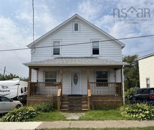 1 West Street, Whitney Pier Ns B1n 1r6, 4 Bedrooms Bedrooms, ,3 BathroomsBathrooms,Residential,For Sale,West,202505003
