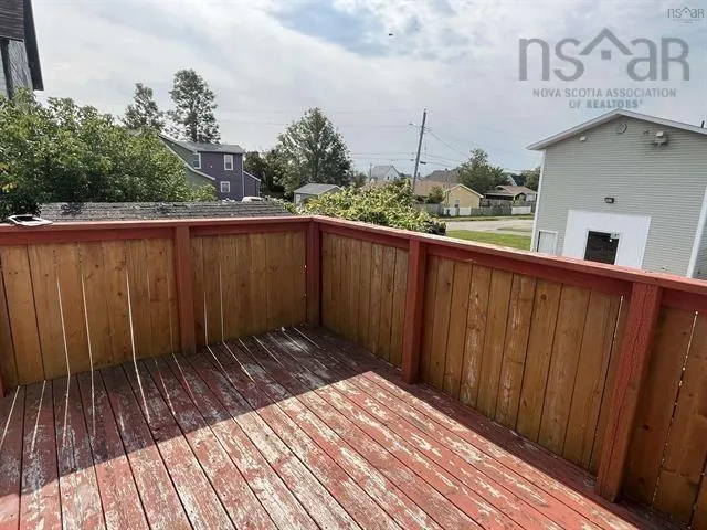 1 West Street, Whitney Pier Ns B1n 1r6, 4 Bedrooms Bedrooms, ,3 BathroomsBathrooms,Residential,For Sale,West,202505003