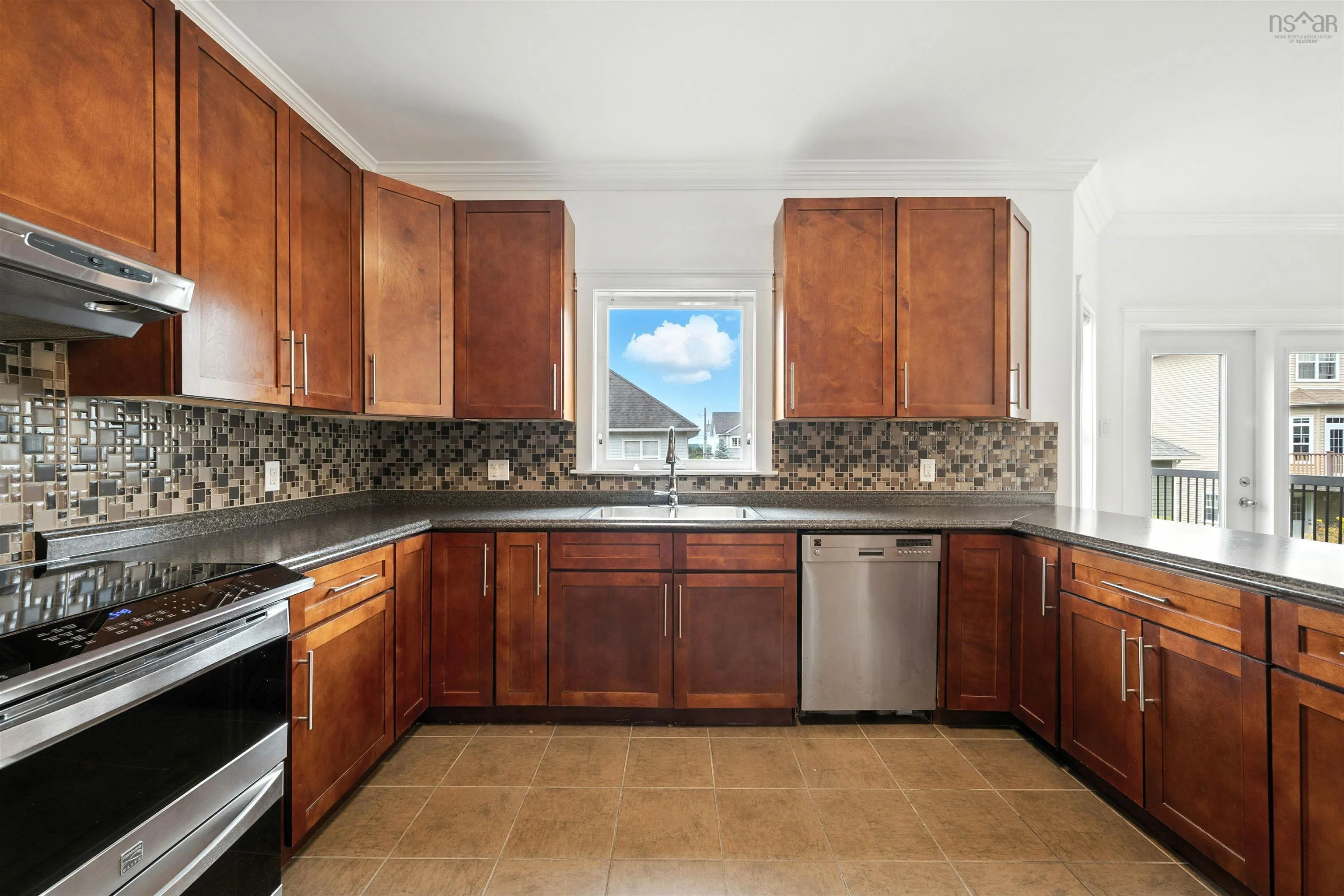 78 Drillio Crescent, Halifax, NS B3N 3K7, 6 Bedrooms Bedrooms, ,4 BathroomsBathrooms,Residential,For Sale,Drillio,202522346