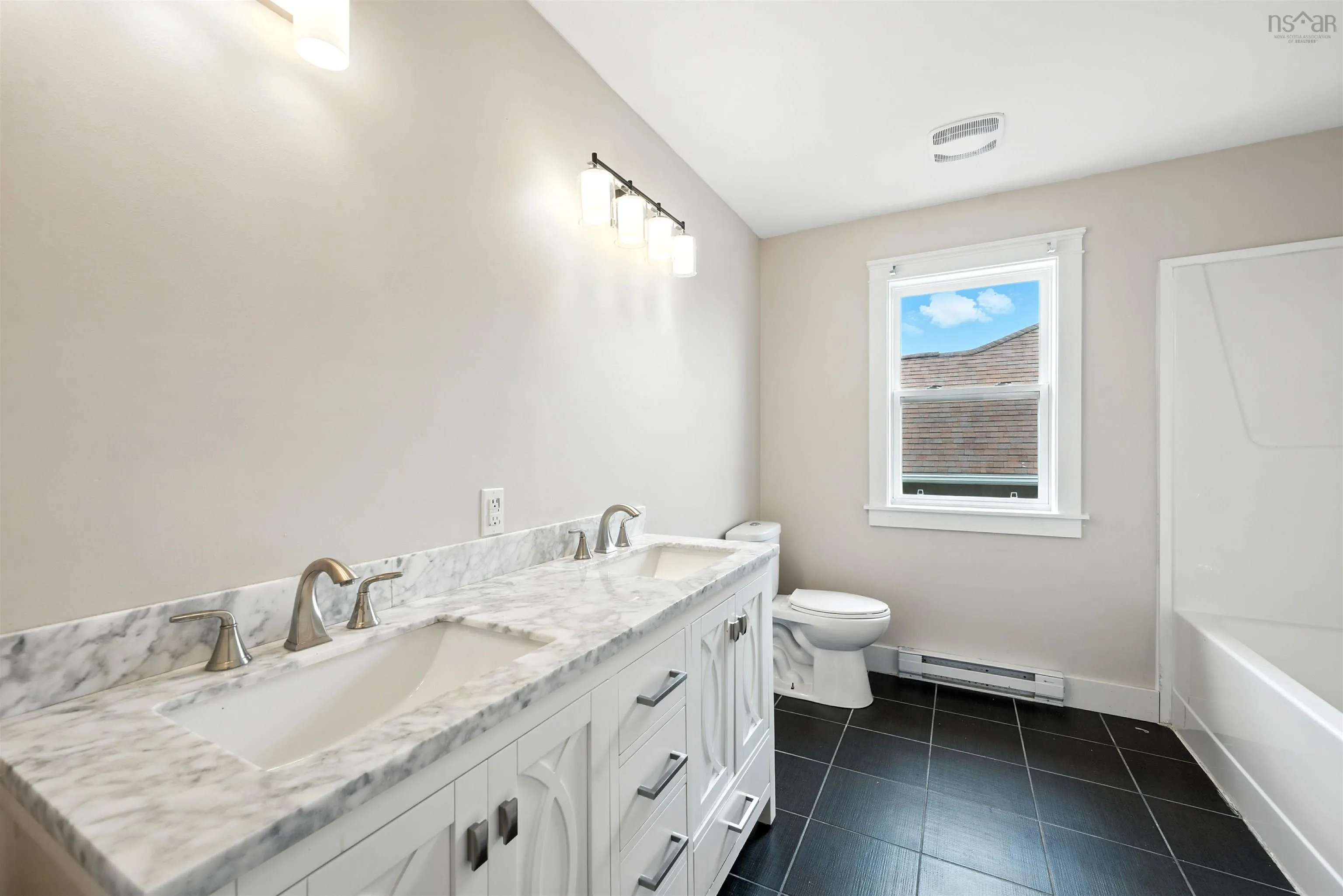 78 Drillio Crescent, Halifax, NS B3N 3K7, 6 Bedrooms Bedrooms, ,4 BathroomsBathrooms,Residential,For Sale,Drillio,202522346