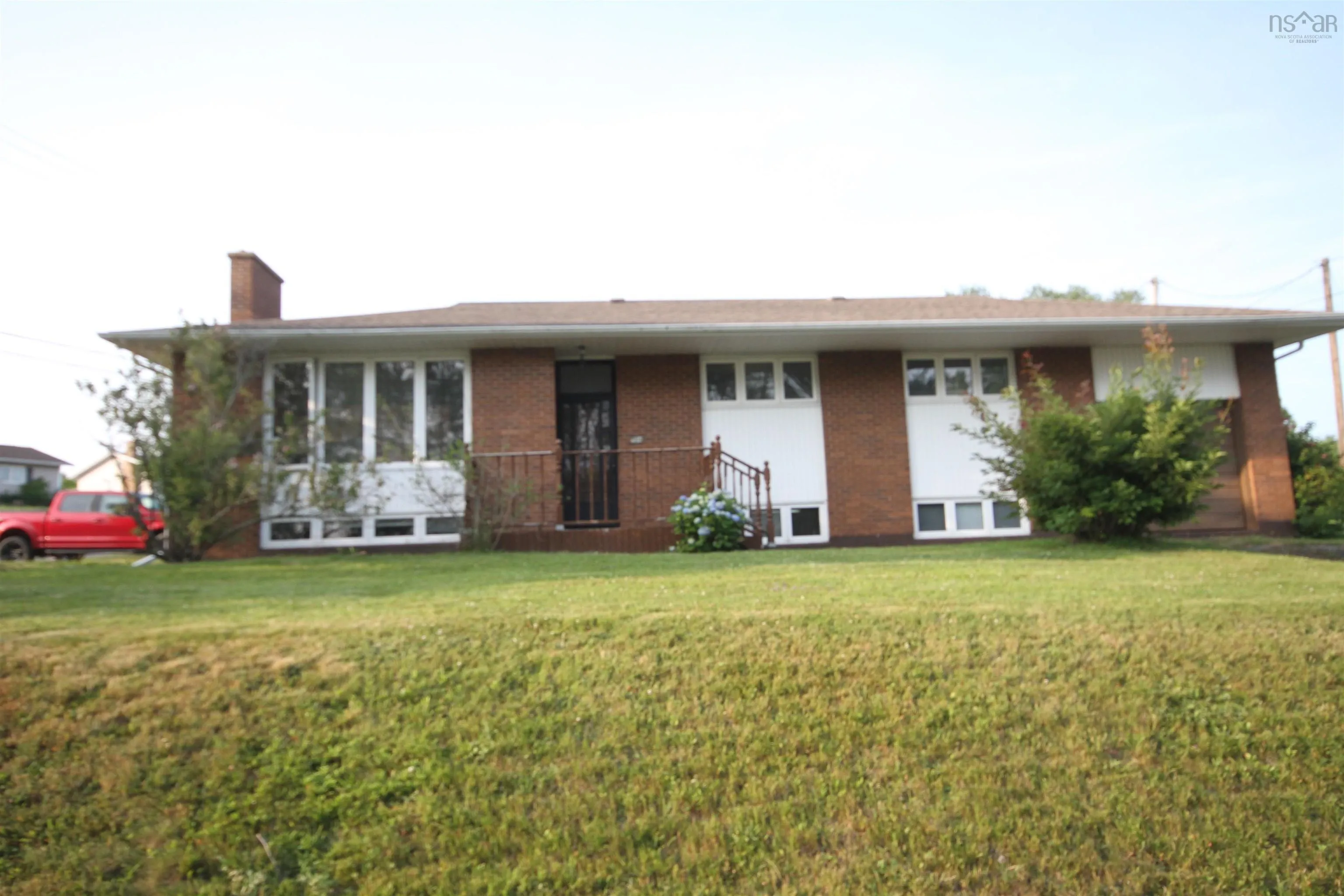 504 Queen Street, Port Hawkesbury, NS B9A 2V9, 4 Bedrooms Bedrooms, ,2 BathroomsBathrooms,Residential,For Sale,Queen,202517689