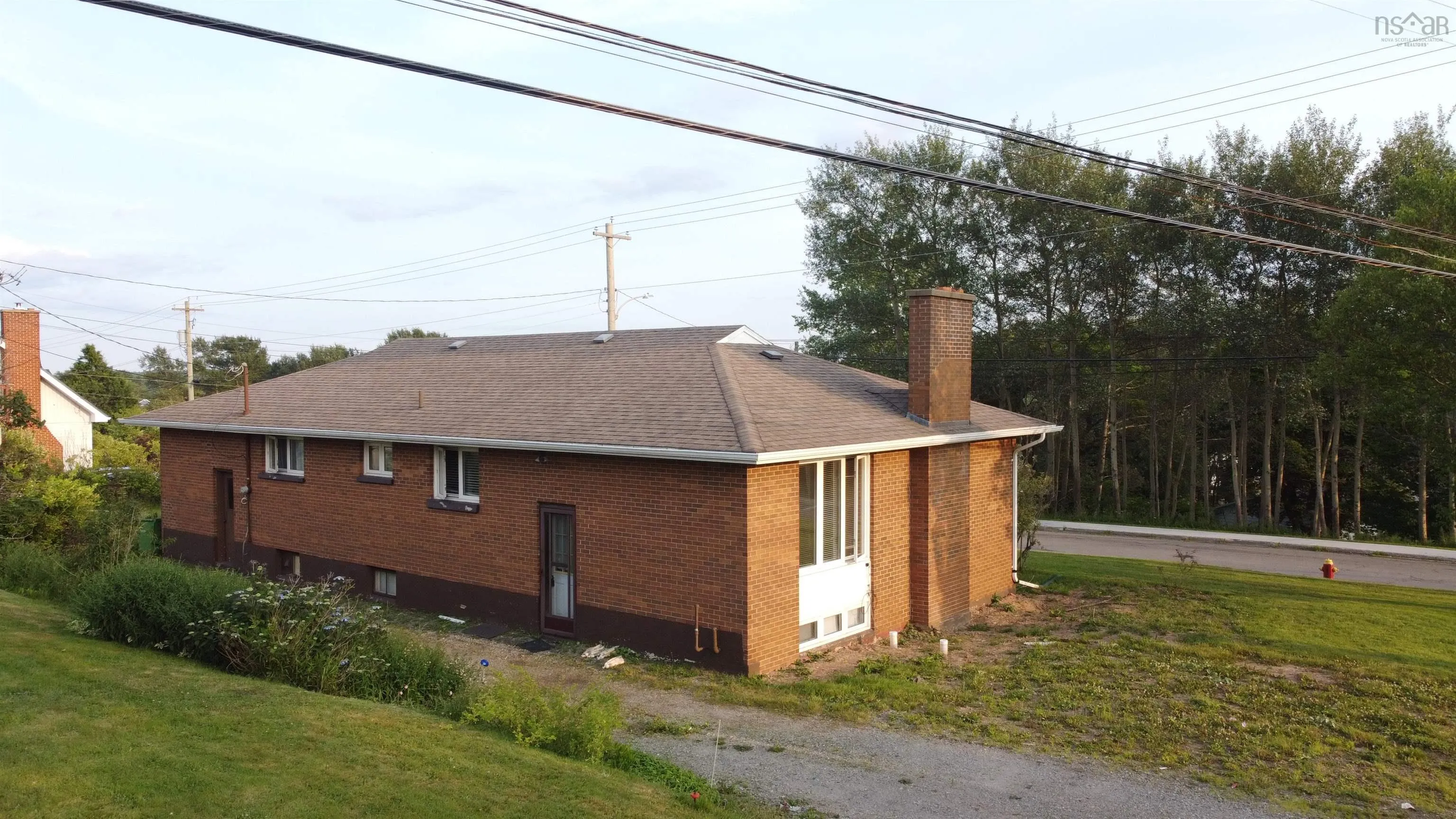 504 Queen Street, Port Hawkesbury, NS B9A 2V9, 4 Bedrooms Bedrooms, ,2 BathroomsBathrooms,Residential,For Sale,Queen,202517689