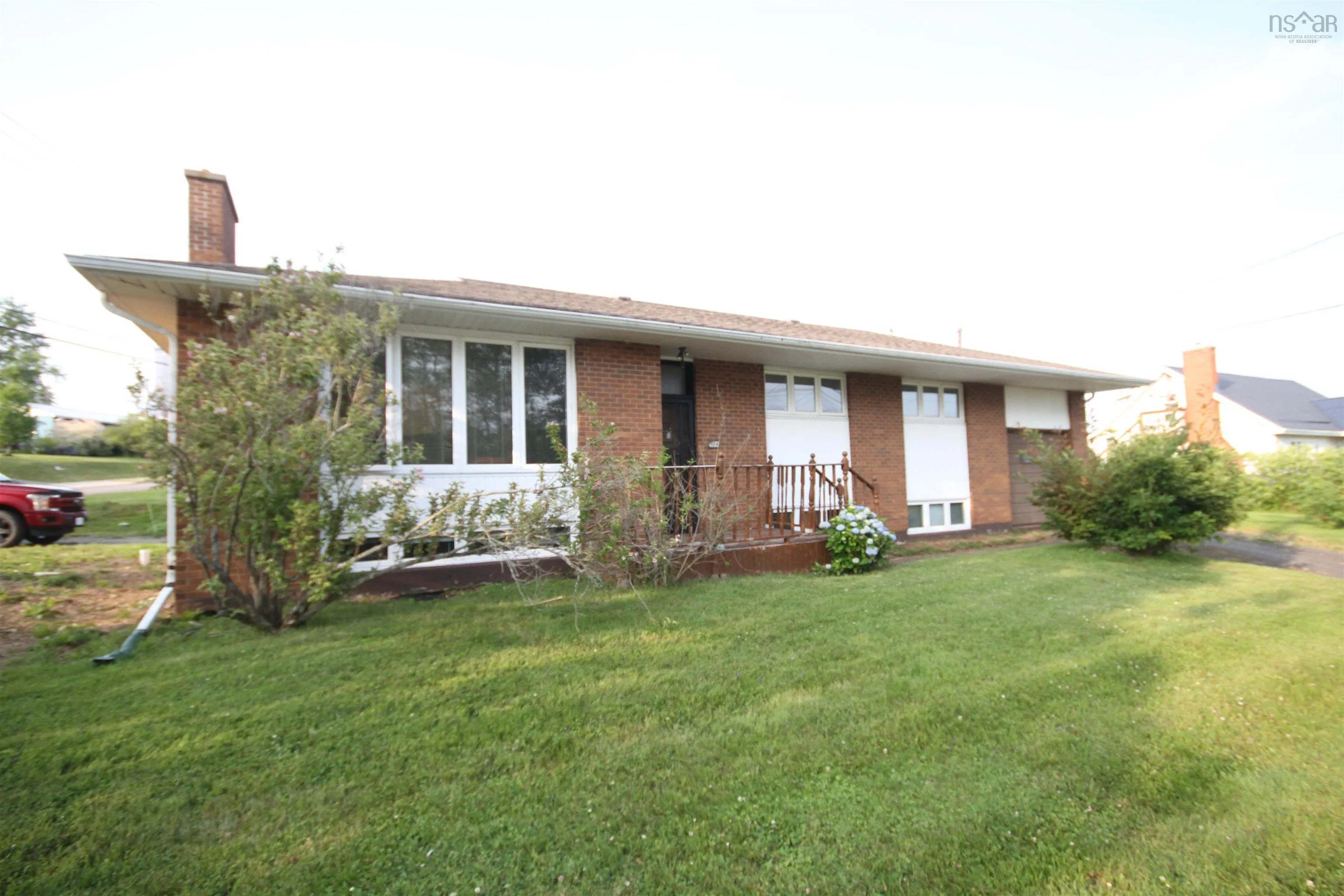 504 Queen Street, Port Hawkesbury, NS B9A 2V9, 4 Bedrooms Bedrooms, ,2 BathroomsBathrooms,Residential,For Sale,Queen,202517689