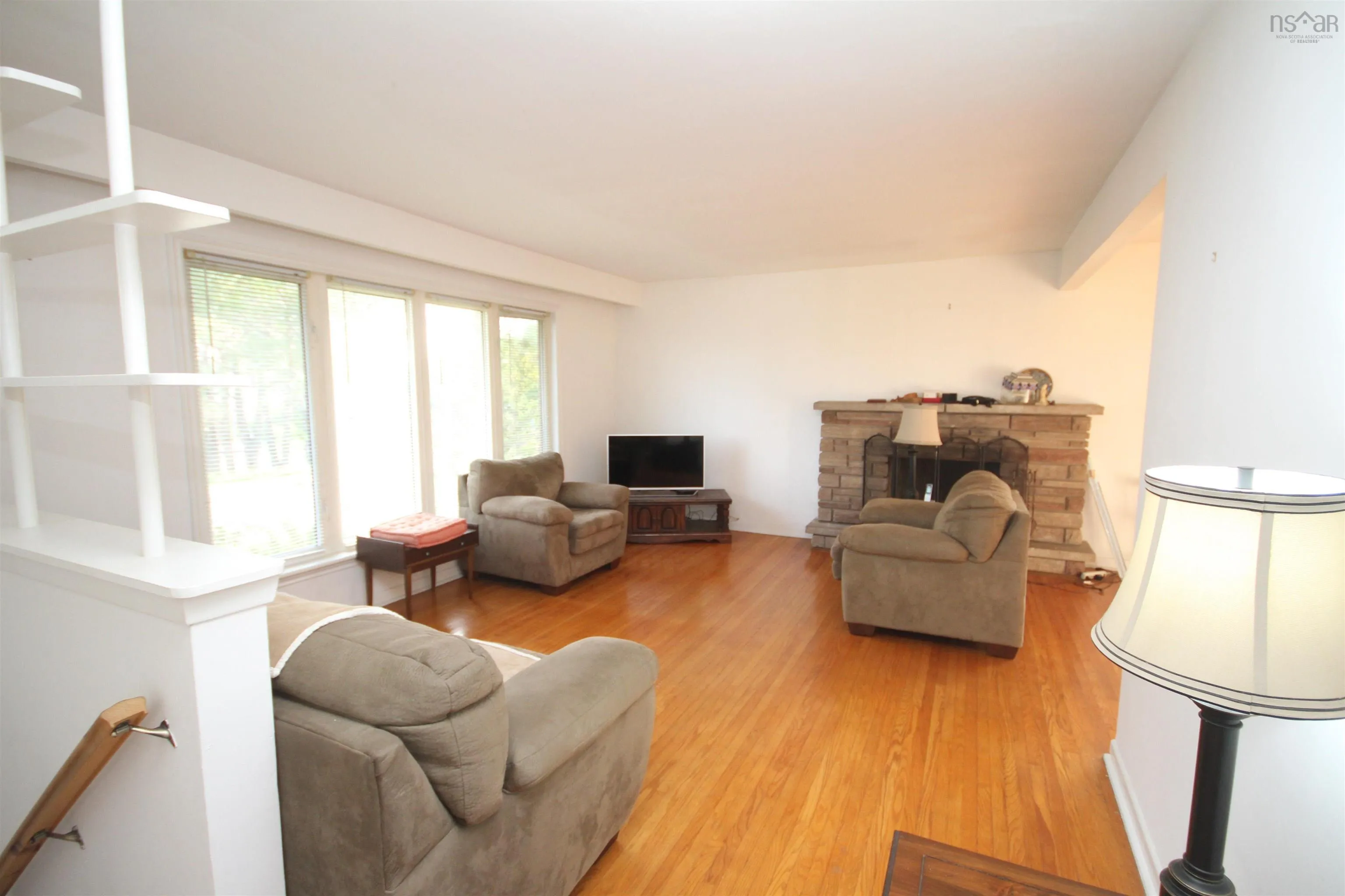 504 Queen Street, Port Hawkesbury, NS B9A 2V9, 4 Bedrooms Bedrooms, ,2 BathroomsBathrooms,Residential,For Sale,Queen,202517689