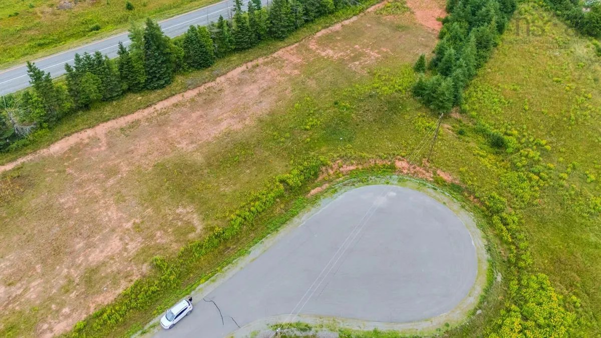 Runway Court, Valley, NS B2N 6L3, ,Land,For Sale,Runway,202520628