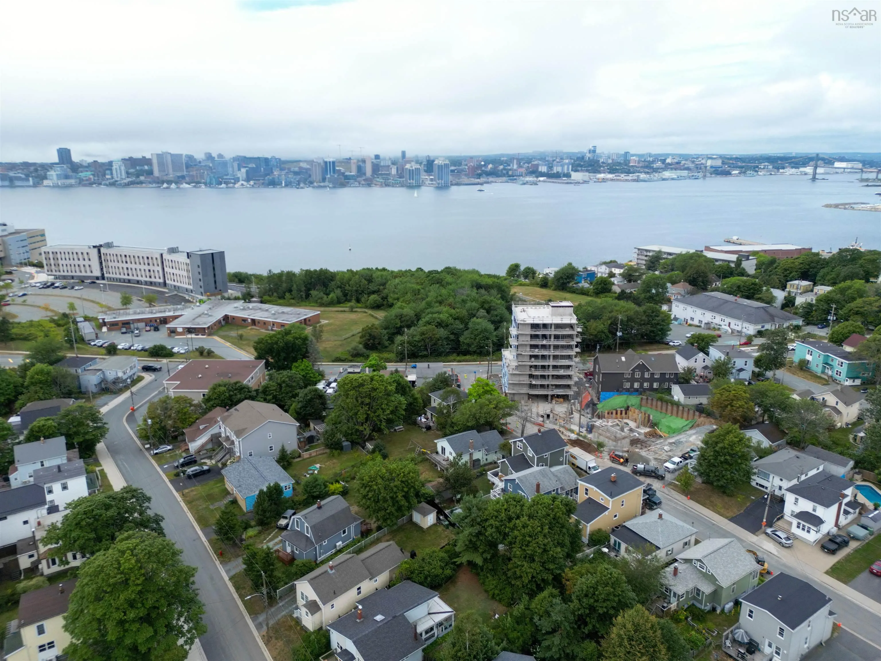 251 Pleasant Street, Dartmouth, NS B2Y 3S1, 4 Bedrooms Bedrooms, ,Residential Income,For Sale,Pleasant,202521265