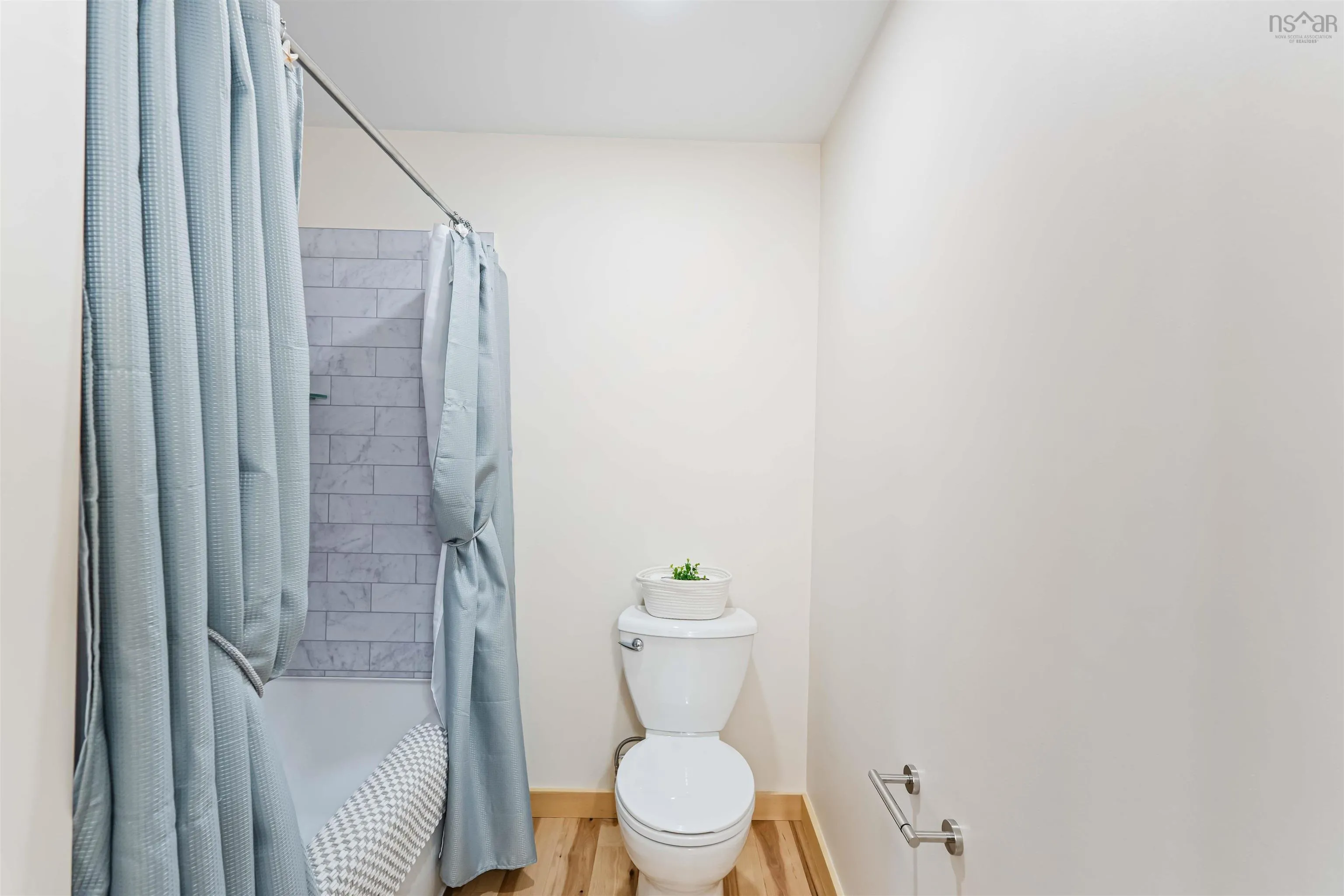 866 Brinton Road, Port Lorne, NS B0S 1R0, 2 Bedrooms Bedrooms, ,3 BathroomsBathrooms,Residential,For Sale,Brinton,202519775