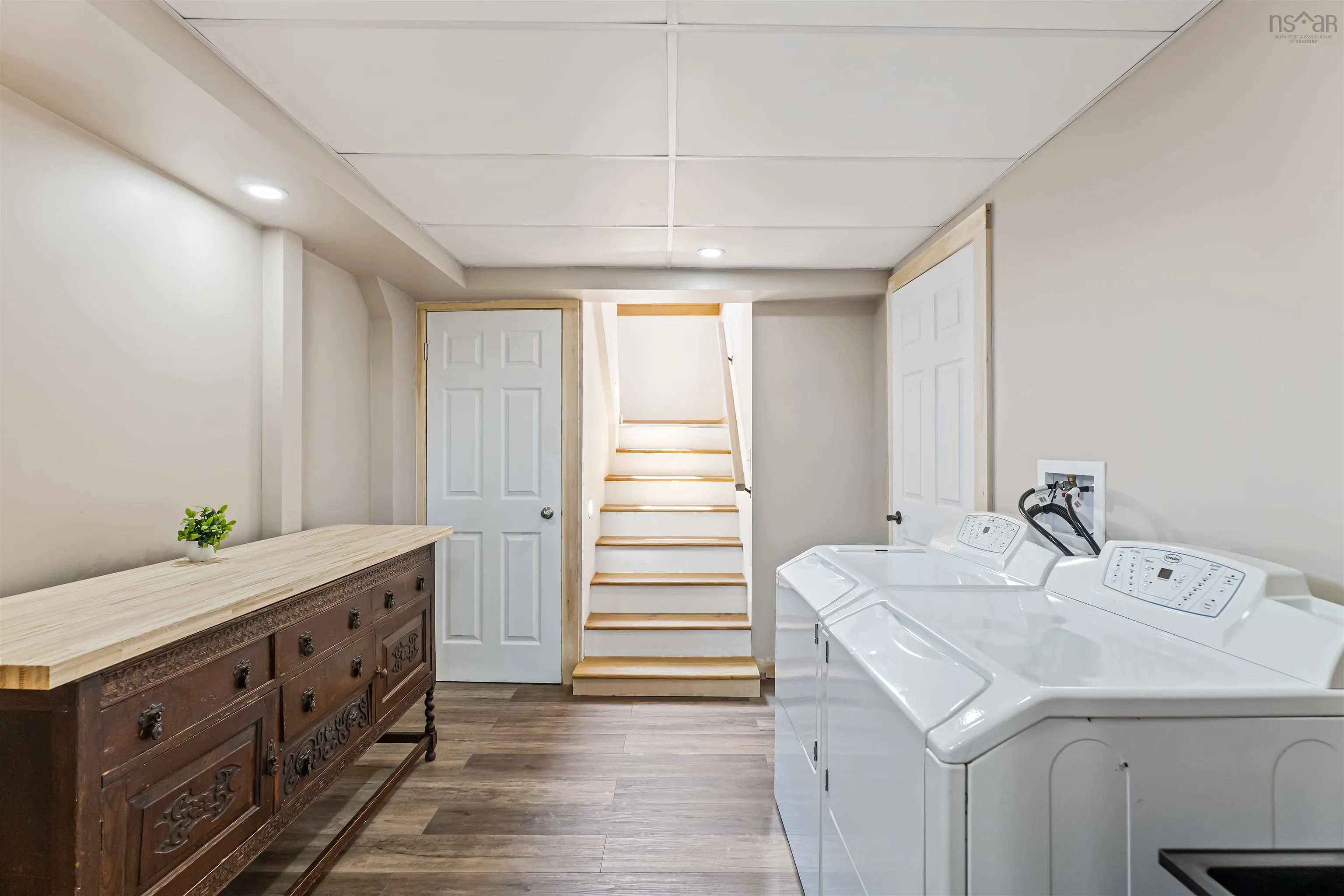 866 Brinton Road, Port Lorne, NS B0S 1R0, 2 Bedrooms Bedrooms, ,3 BathroomsBathrooms,Residential,For Sale,Brinton,202519775