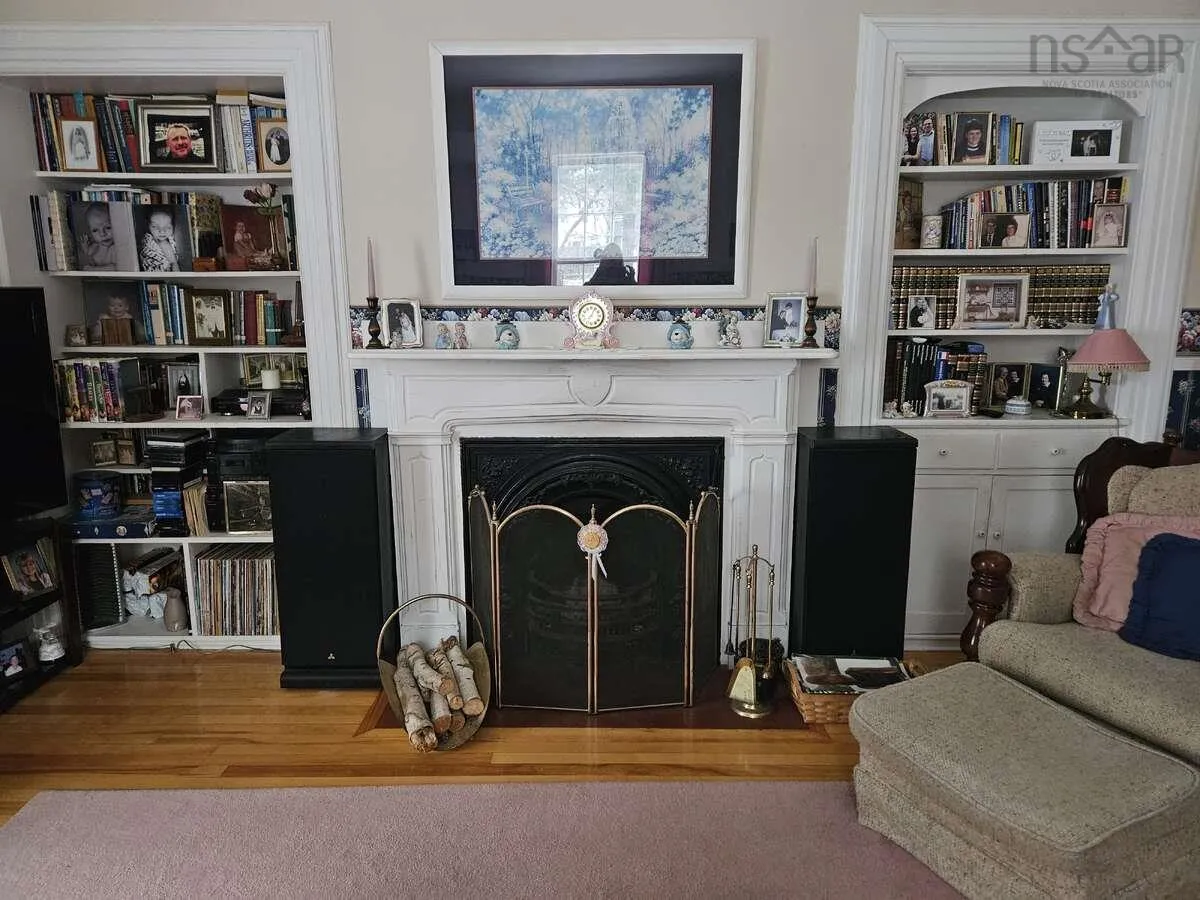 85 Alexander Street, New Glasgow, NS B2H 2S6, 4 Bedrooms Bedrooms, ,3 BathroomsBathrooms,Residential,For Sale,Alexander,202507828