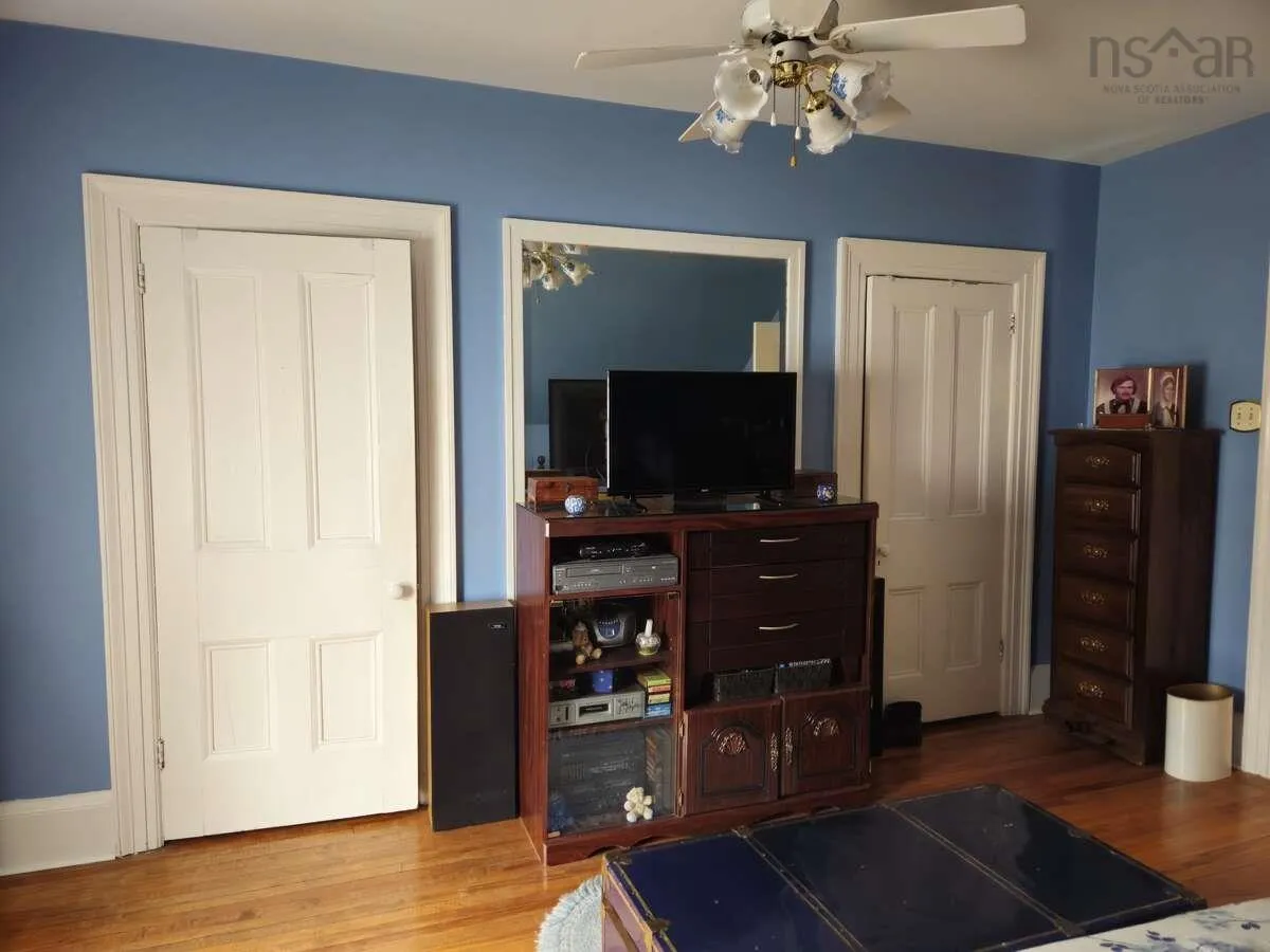 85 Alexander Street, New Glasgow, NS B2H 2S6, 4 Bedrooms Bedrooms, ,3 BathroomsBathrooms,Residential,For Sale,Alexander,202507828