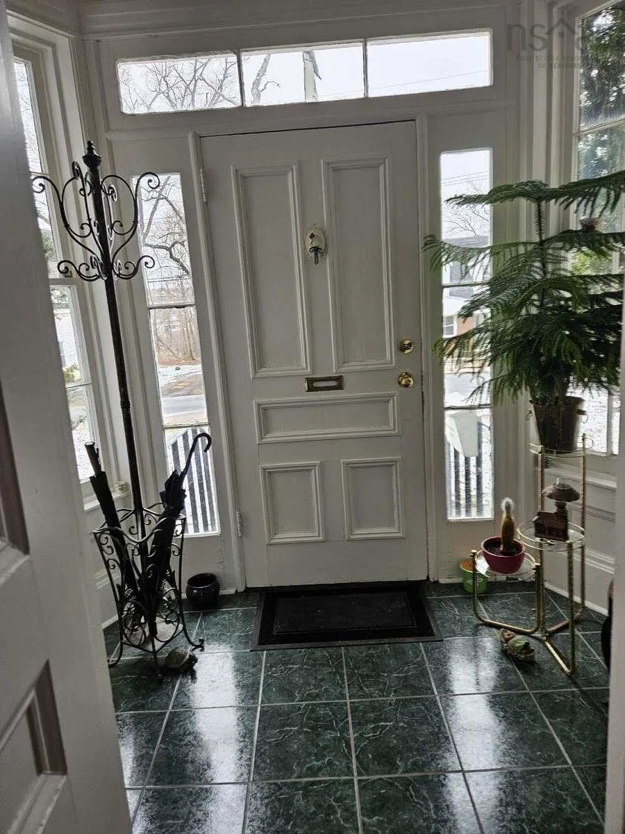 85 Alexander Street, New Glasgow, NS B2H 2S6, 4 Bedrooms Bedrooms, ,3 BathroomsBathrooms,Residential,For Sale,Alexander,202507828